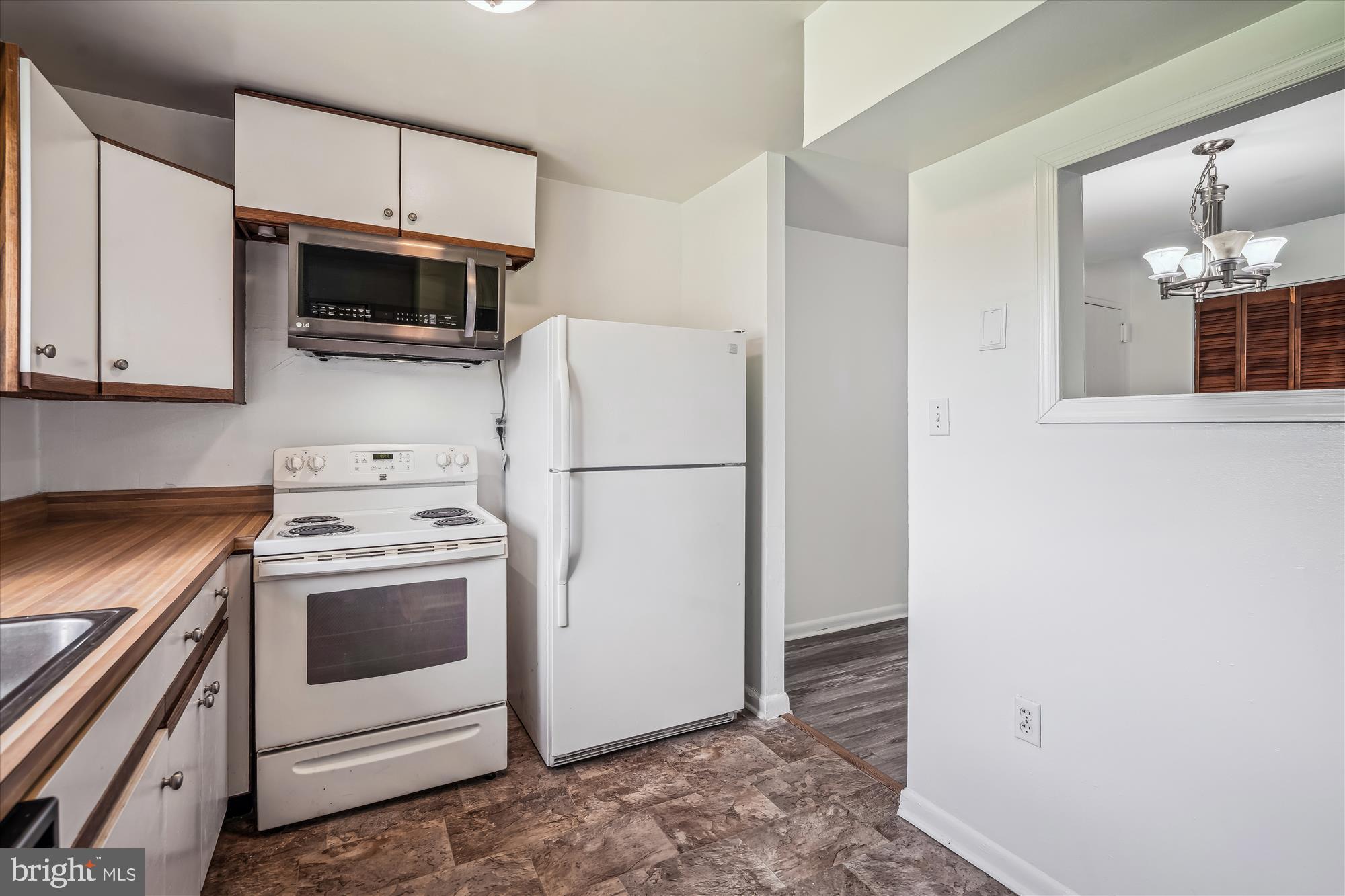 BROOKMILL - Residential