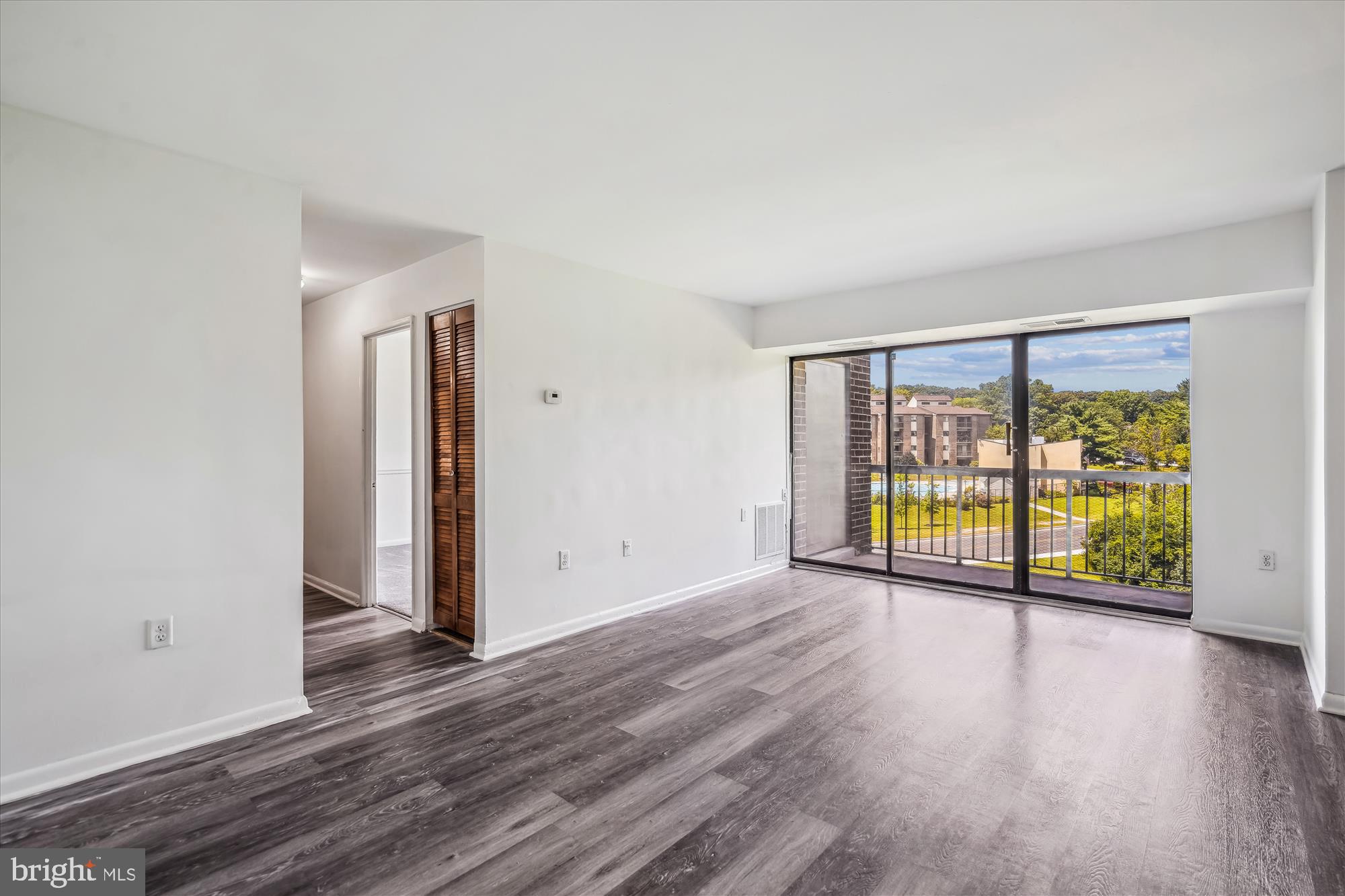 BROOKMILL - Residential