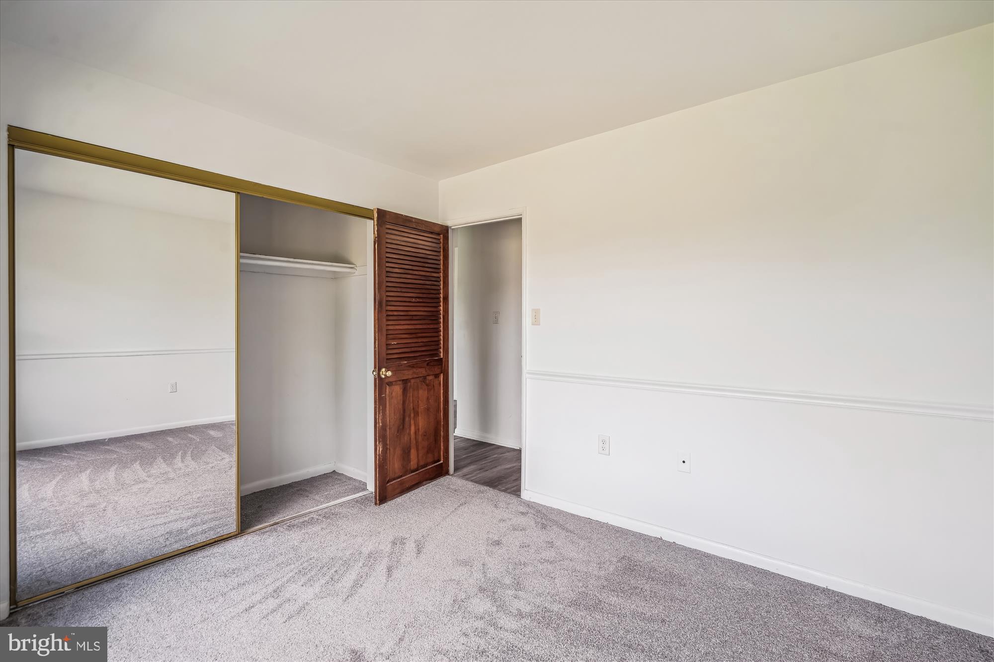 BROOKMILL - Residential