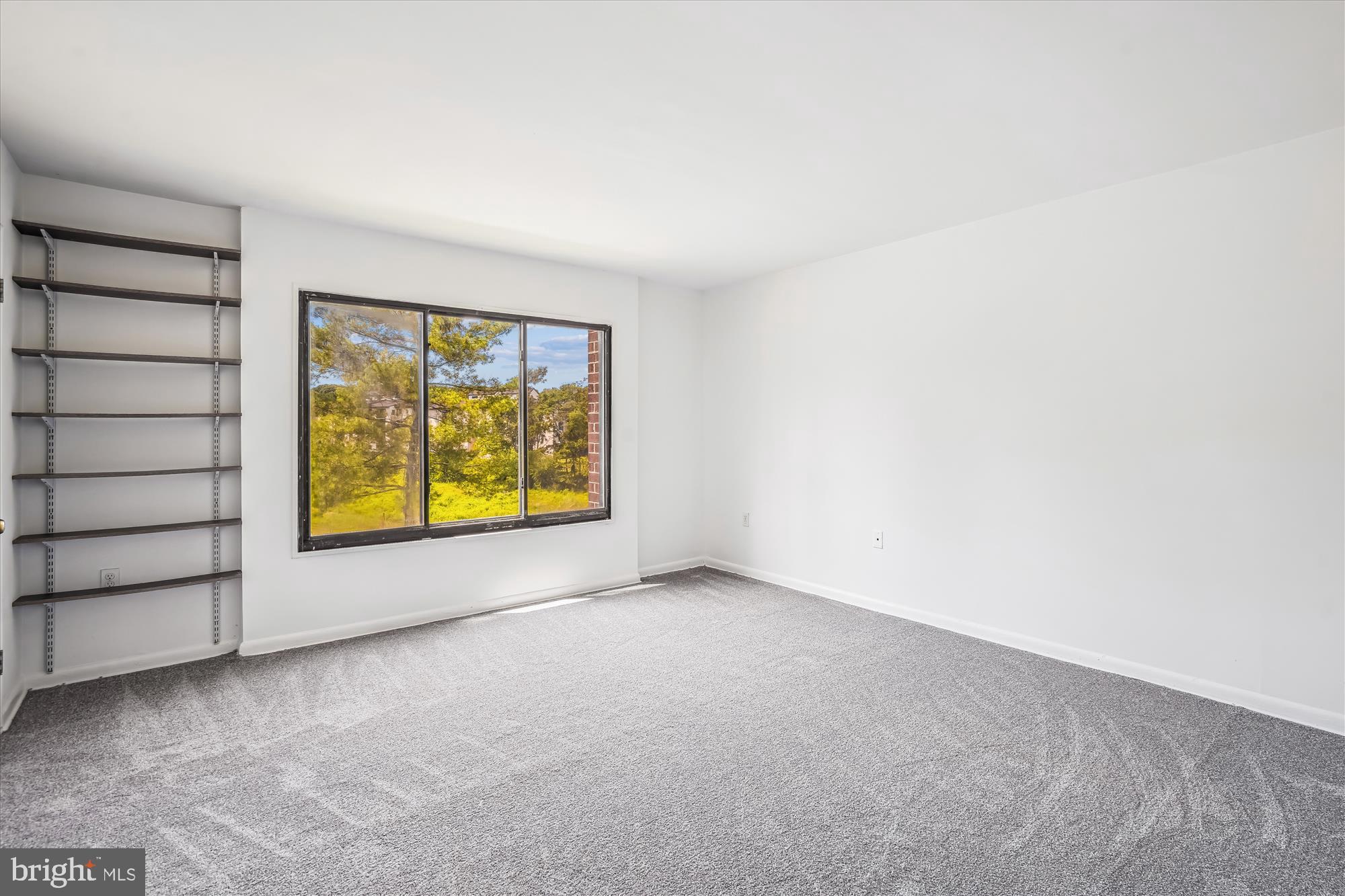 BROOKMILL - Residential