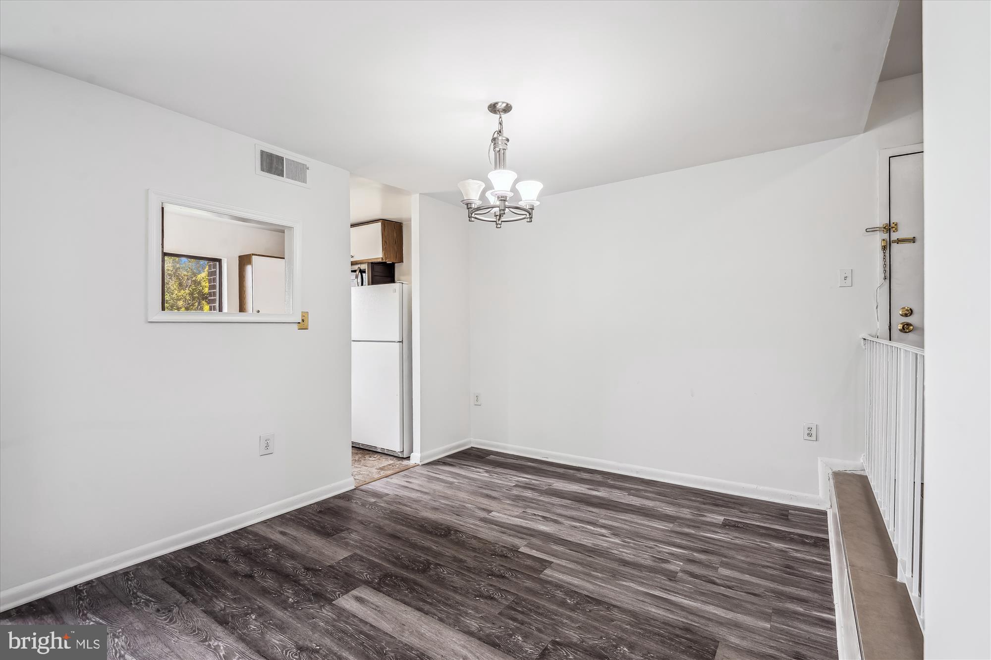 BROOKMILL - Residential