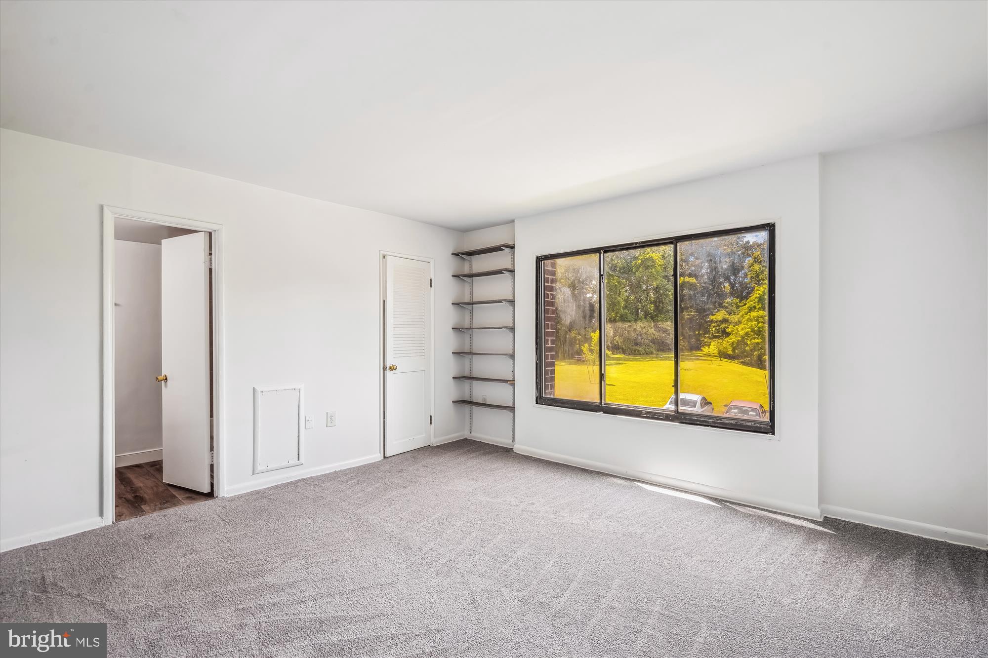 BROOKMILL - Residential