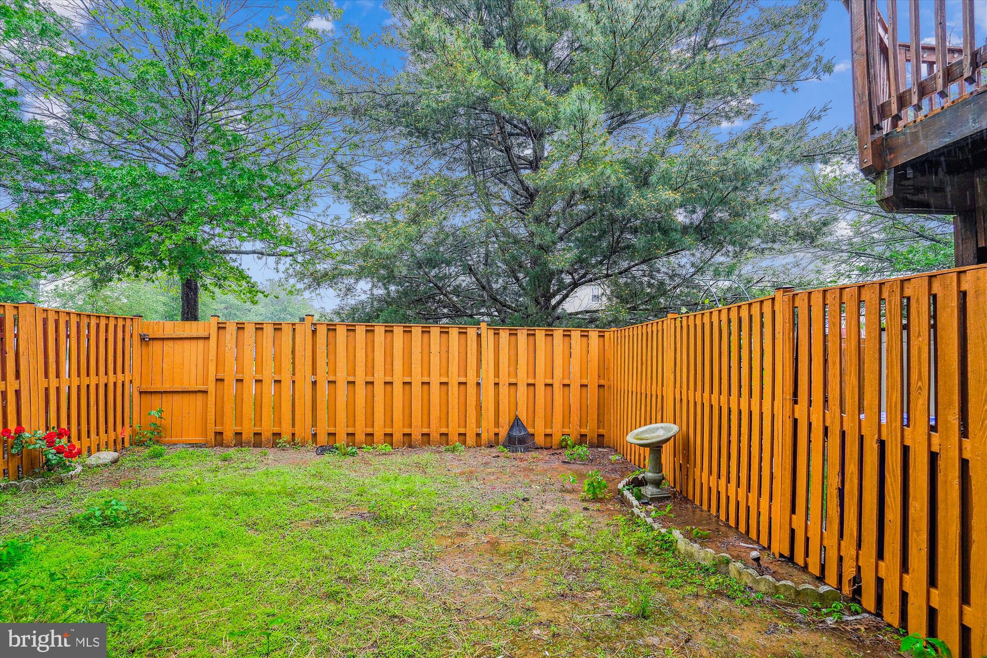 WAYSIDE VILLAGE - Residential Lease