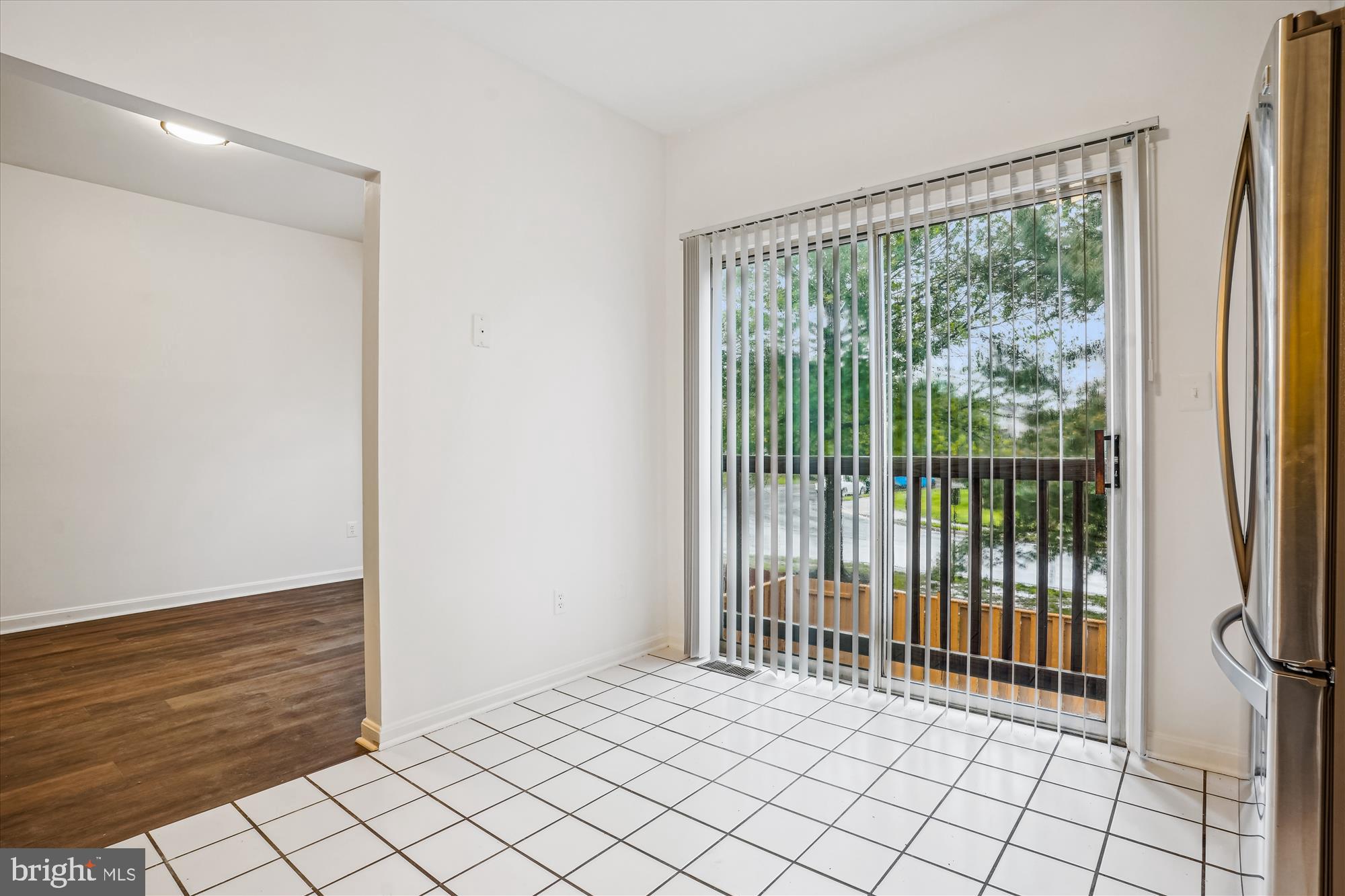 WAYSIDE VILLAGE - Residential Lease