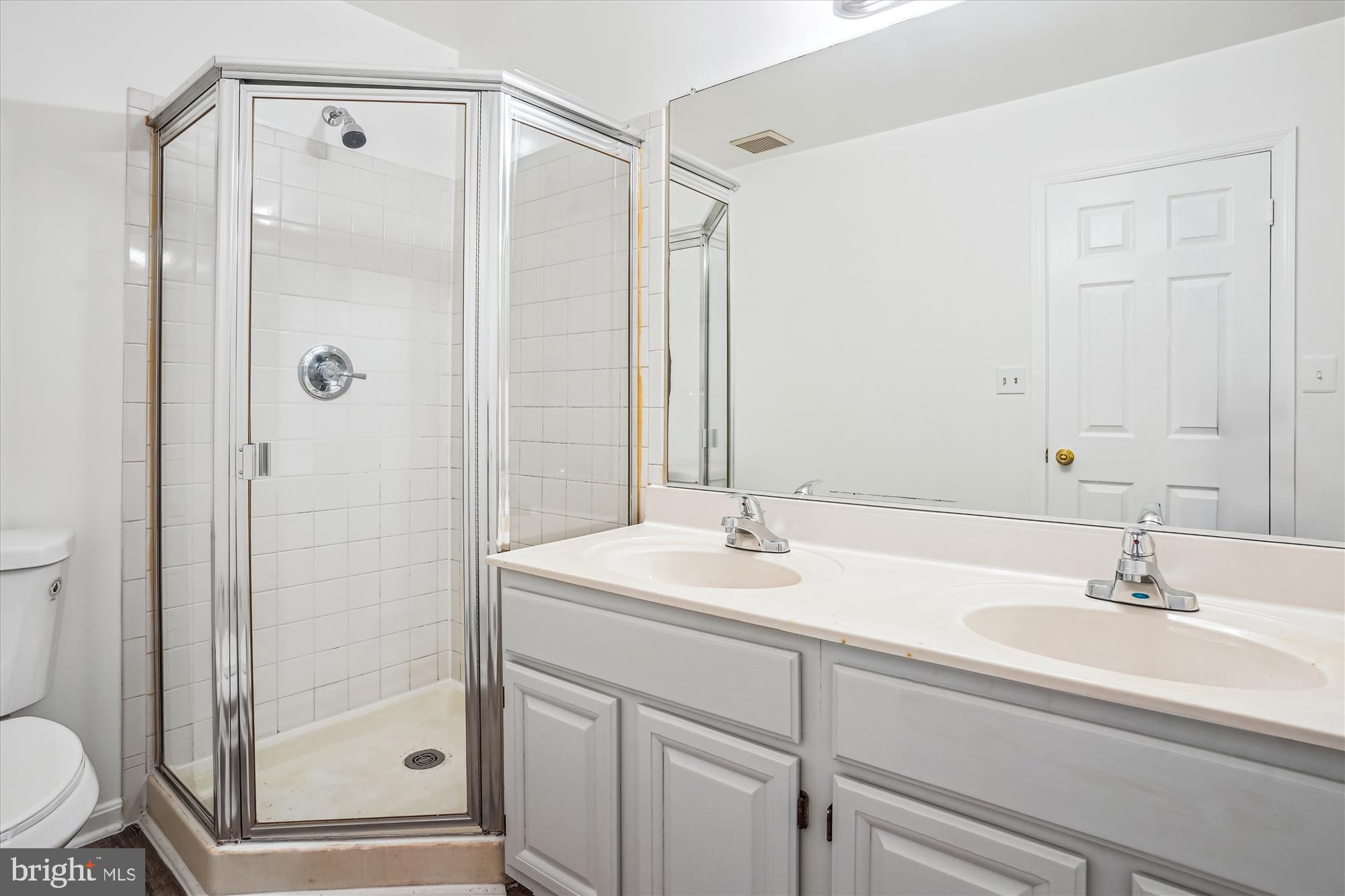 WAYSIDE VILLAGE - Residential Lease