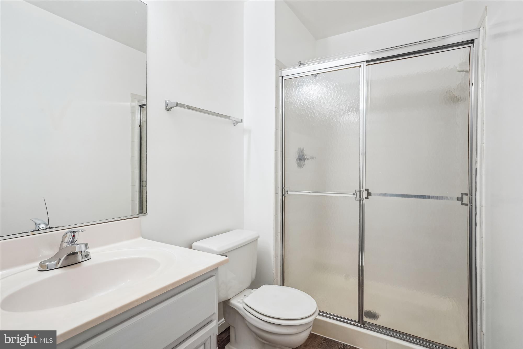 WAYSIDE VILLAGE - Residential Lease