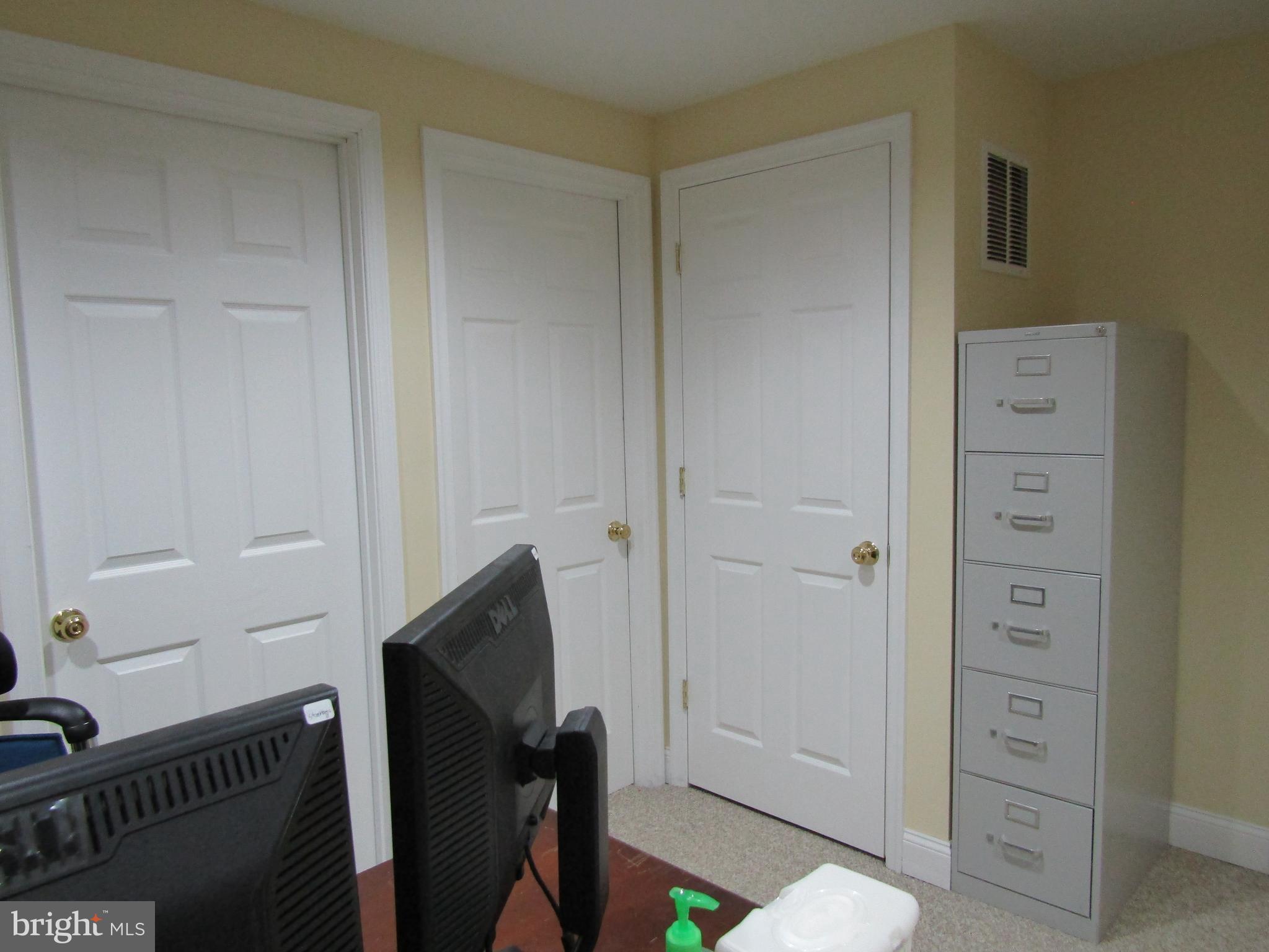 MONMOUTH MEADOWS - Residential