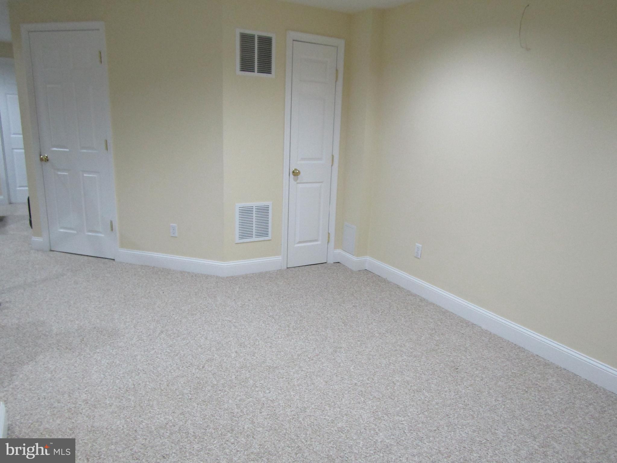 MONMOUTH MEADOWS - Residential