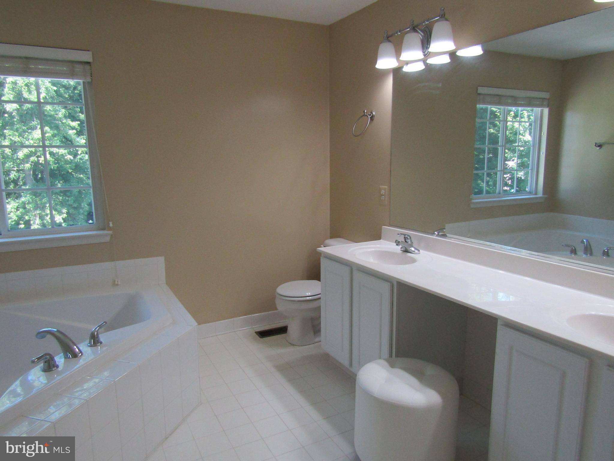 MONMOUTH MEADOWS - Residential