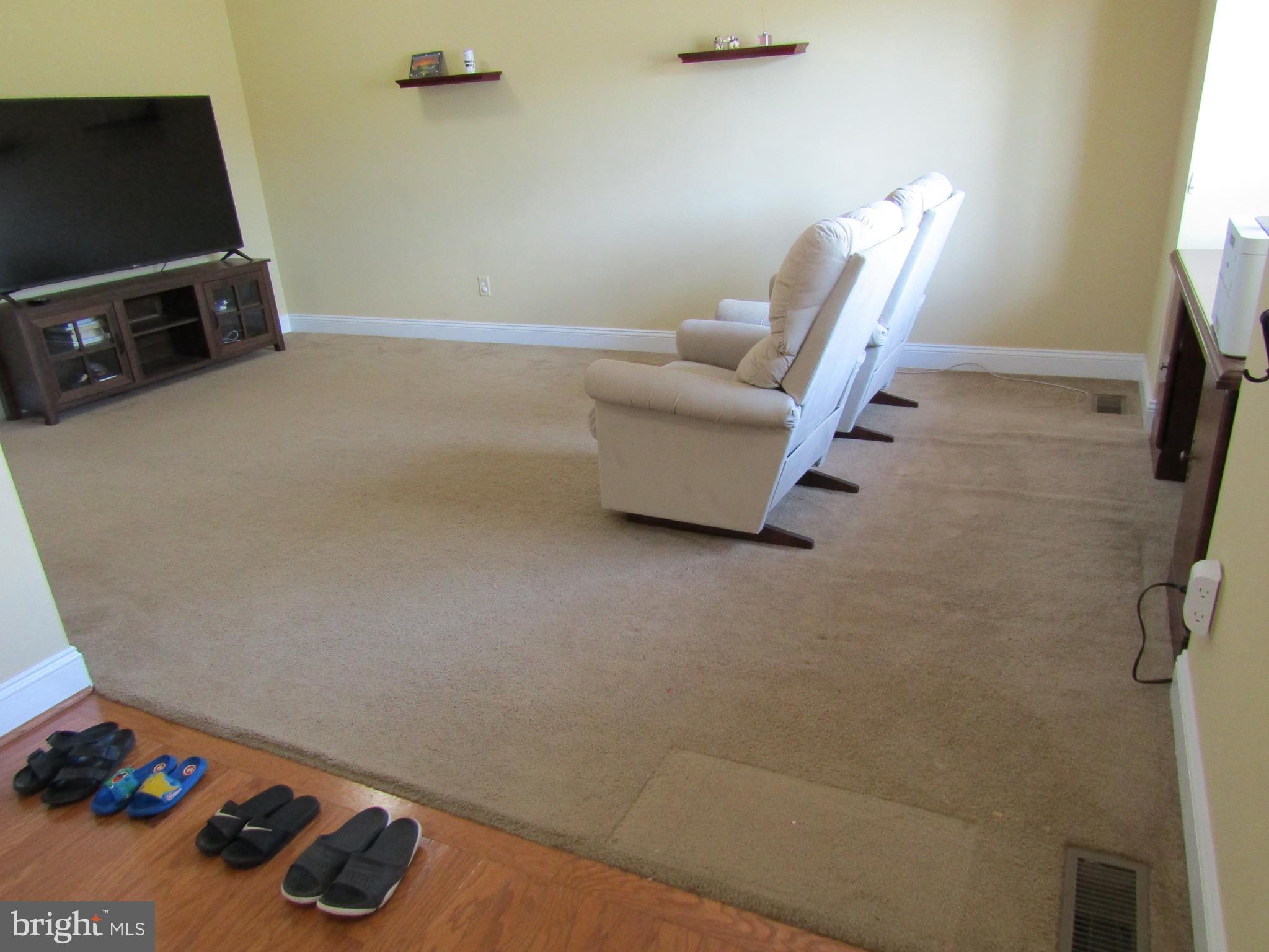 MONMOUTH MEADOWS - Residential