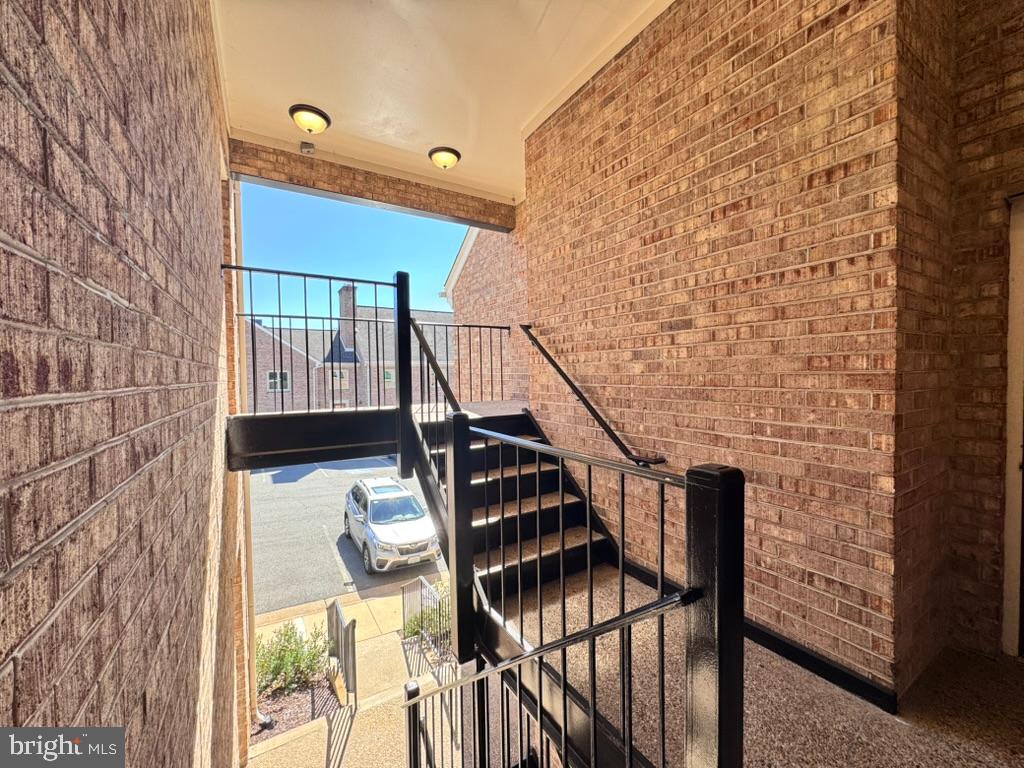 COURTHOUSE PROFESSIONAL CENTER - Commercial Sale