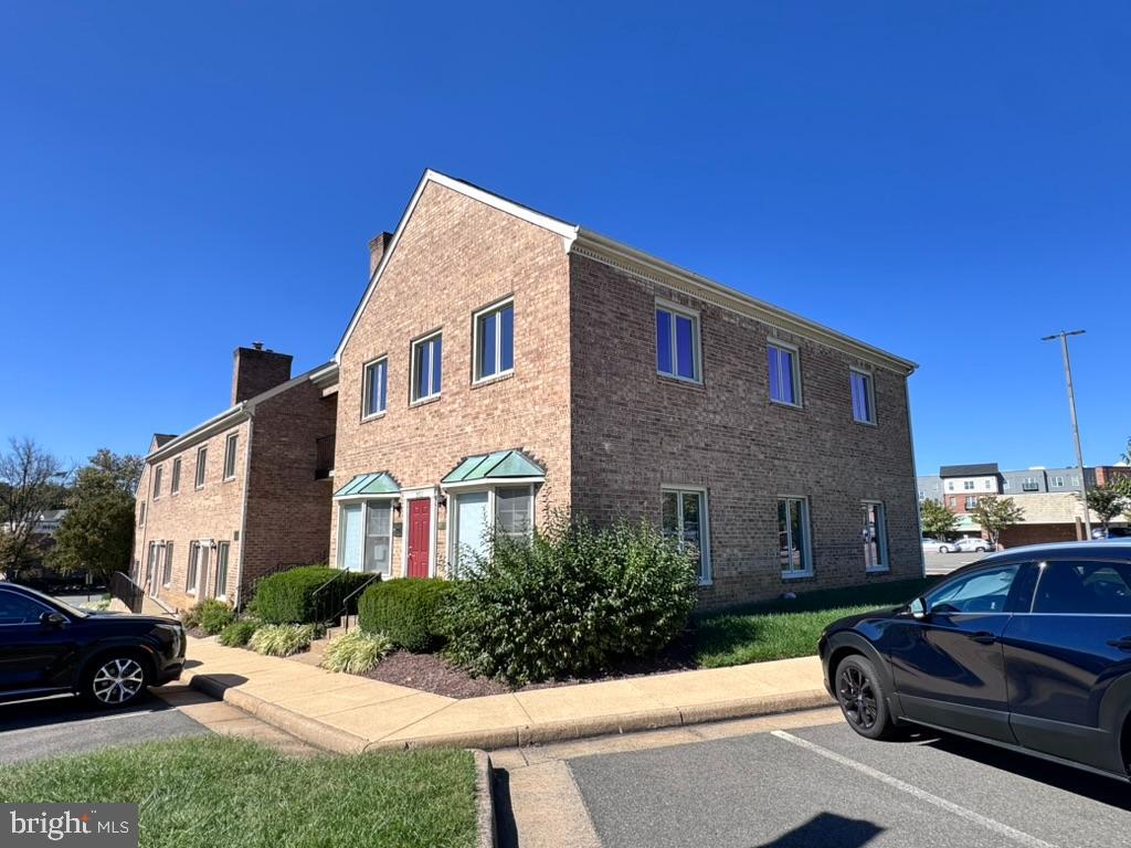 COURTHOUSE PROFESSIONAL CENTER - Commercial Sale