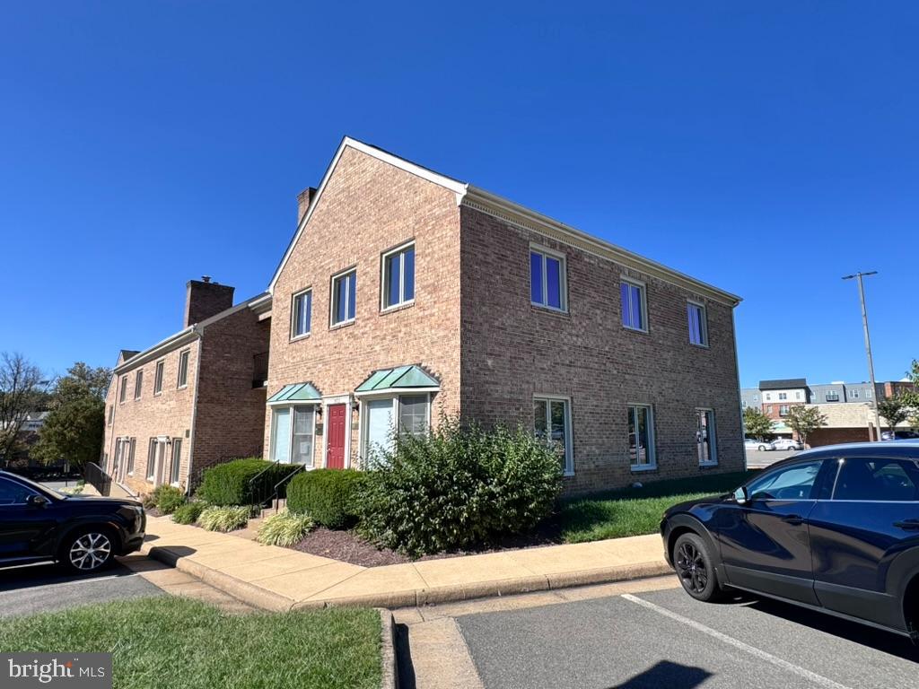 COURTHOUSE PROFESSIONAL CENTER - Commercial Sale