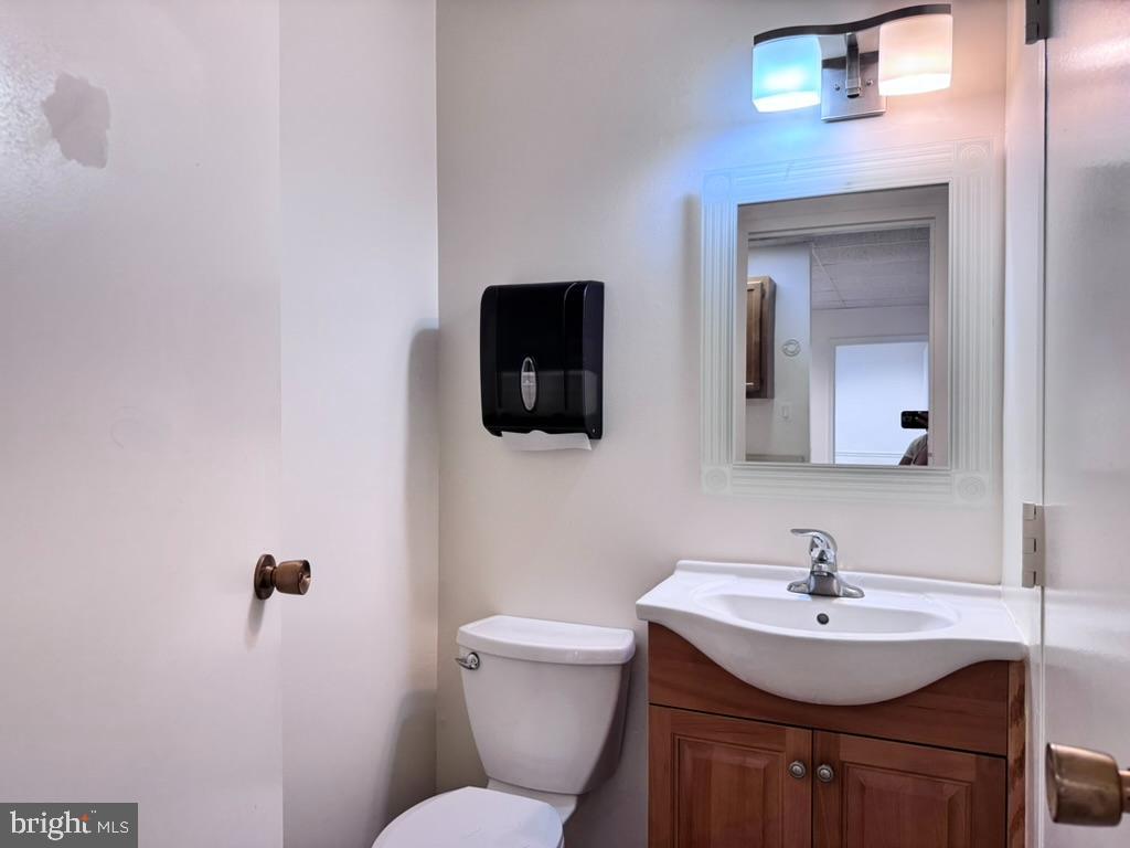 COURTHOUSE PROFESSIONAL CENTER - Commercial Sale