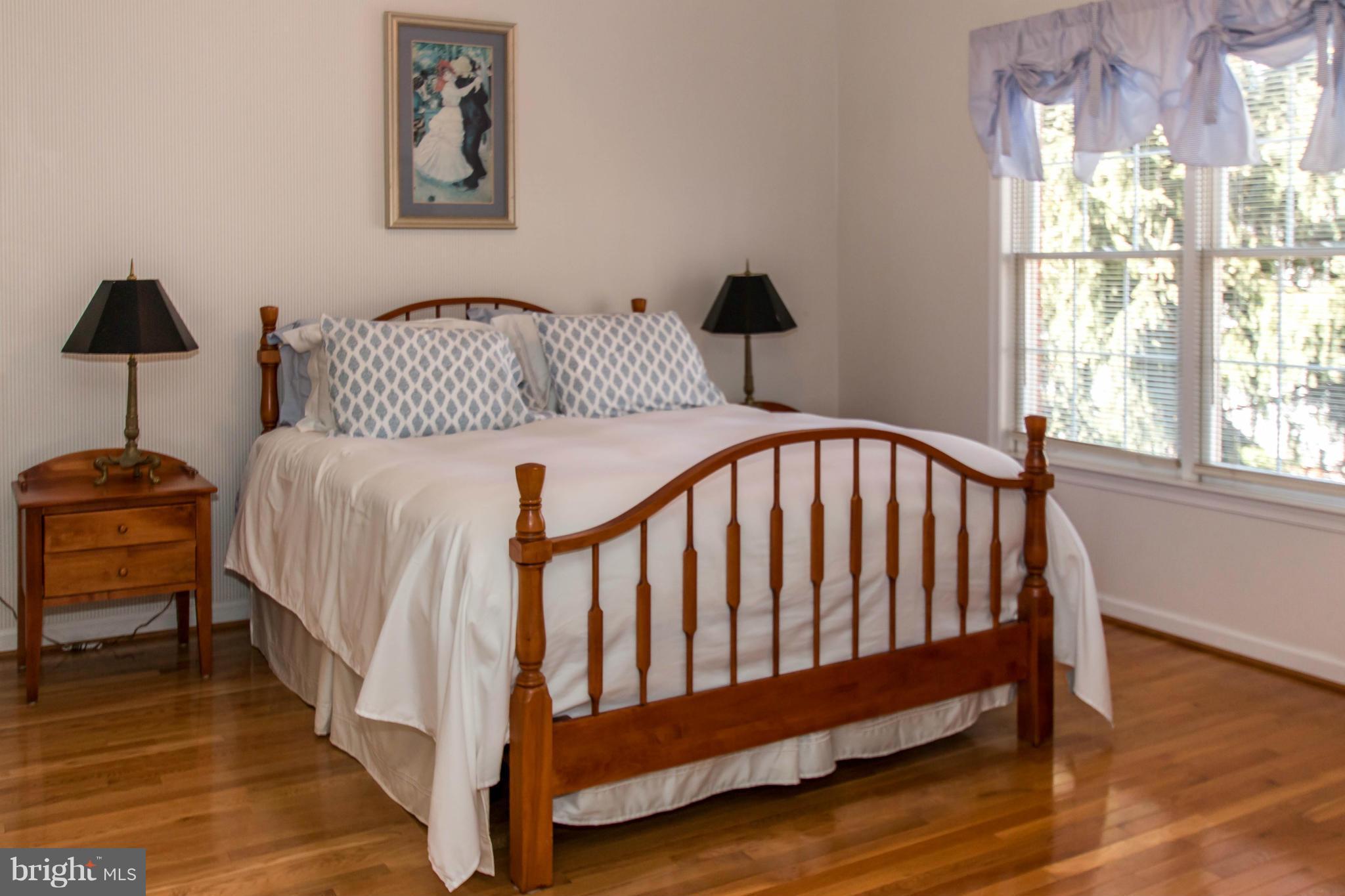 LITTLE ROCKY RUN - Farm