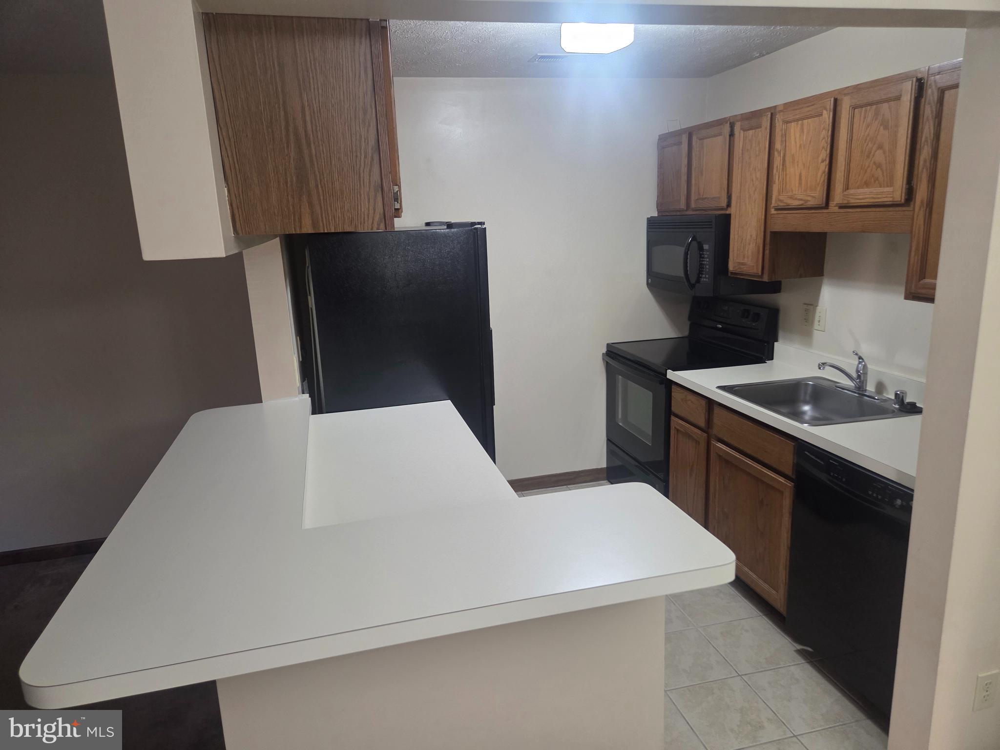 23239 ROSEWOOD COURT A-8