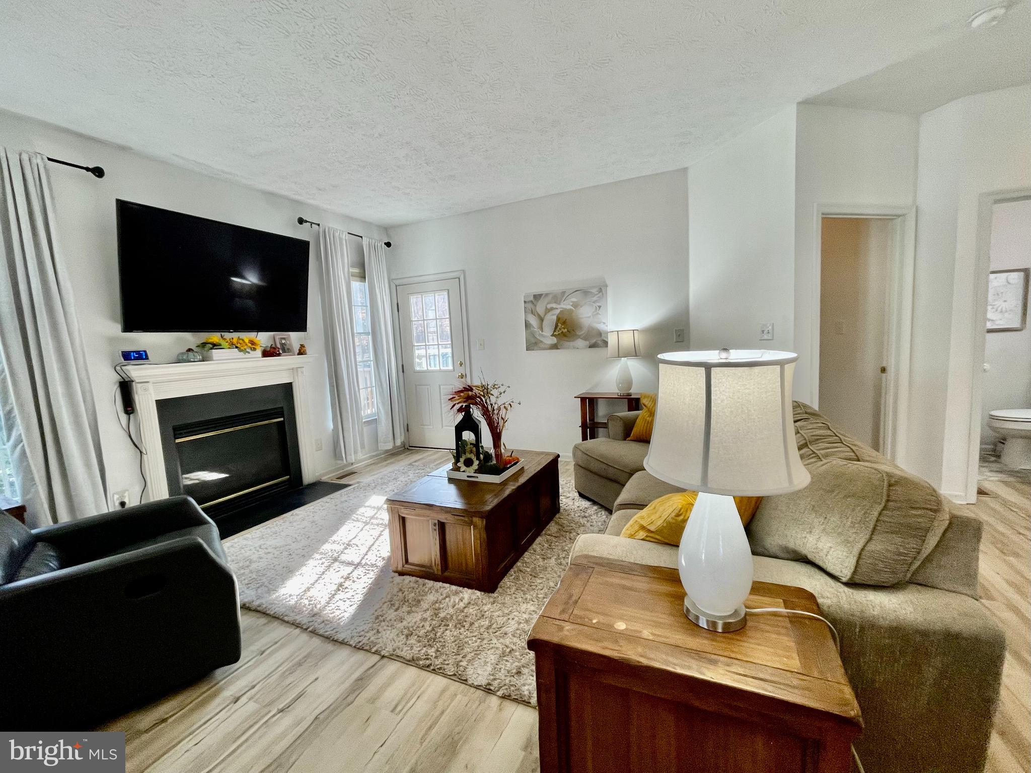 WOODLAND RUN - Residential