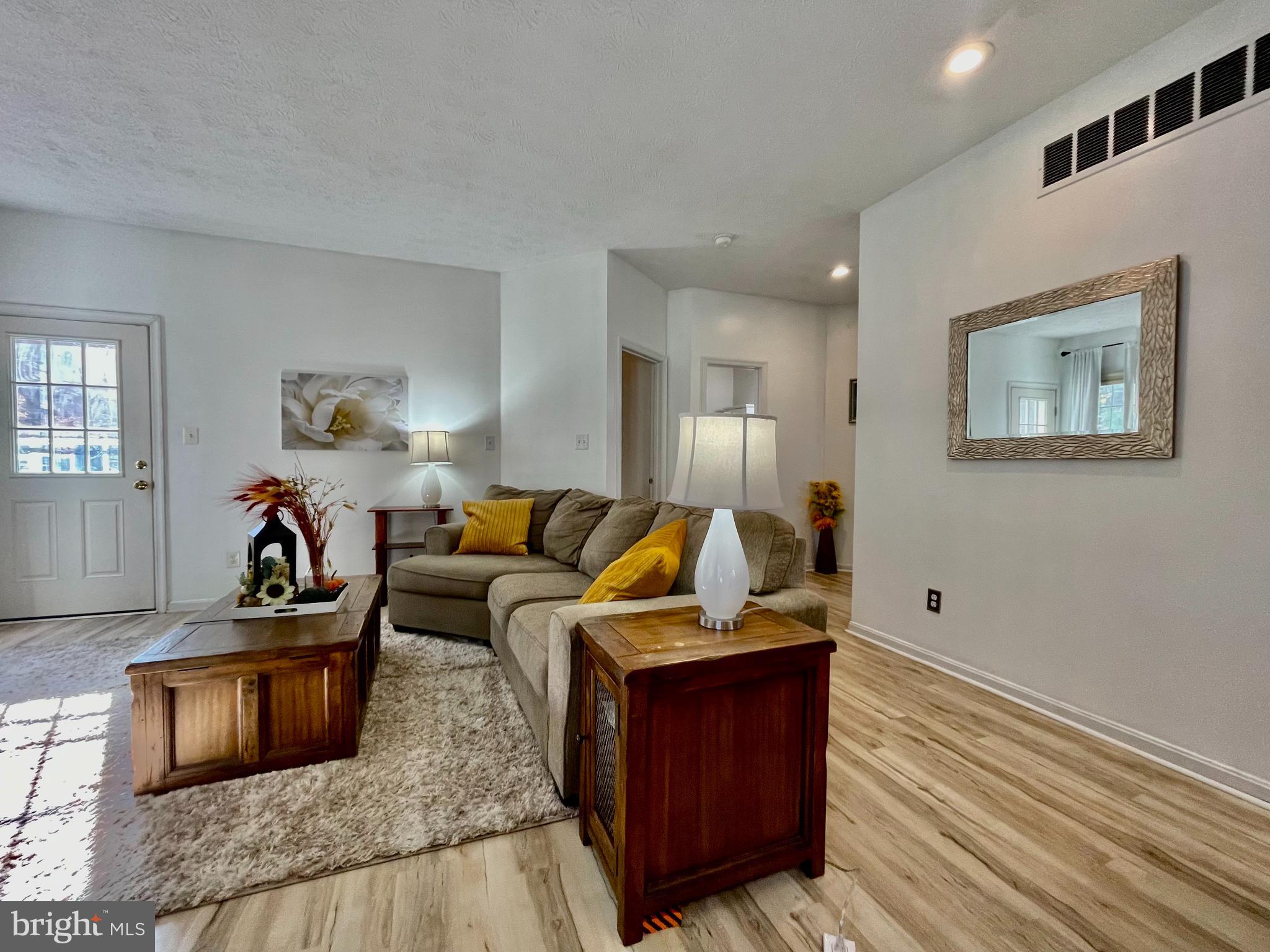 WOODLAND RUN - Residential