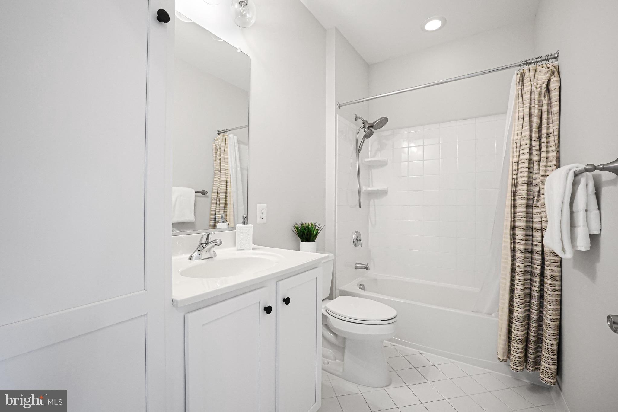 SHIPLEYS GRANT - Residential