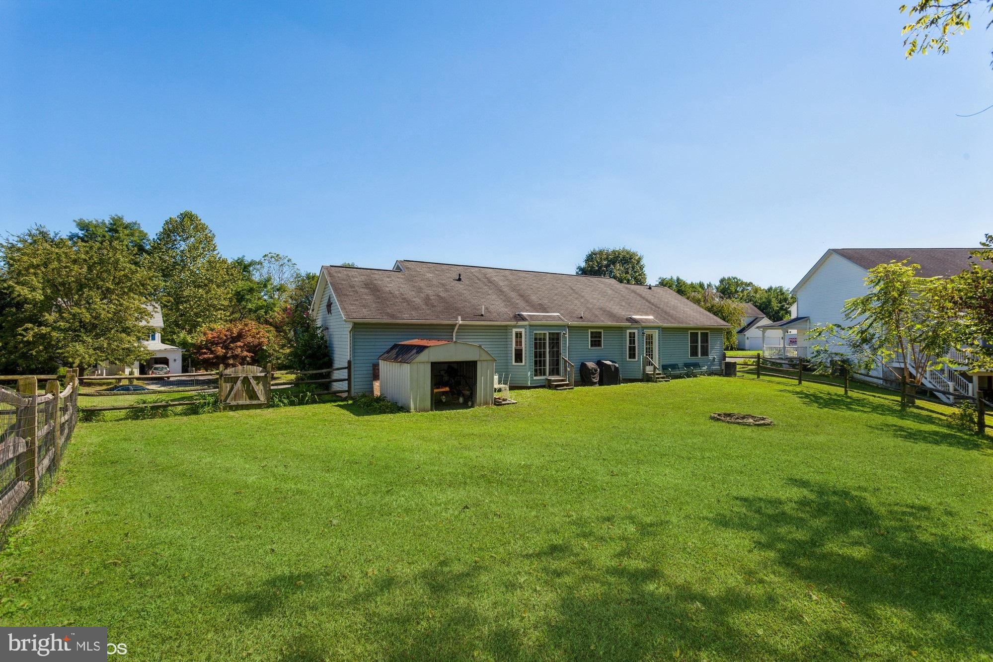 BLUE RIDGE MANOR - Residential