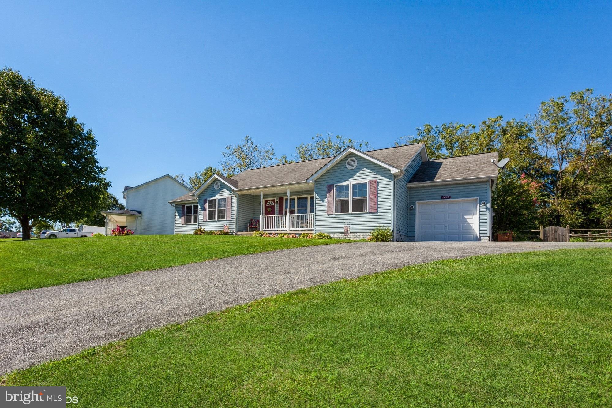 BLUE RIDGE MANOR - Residential