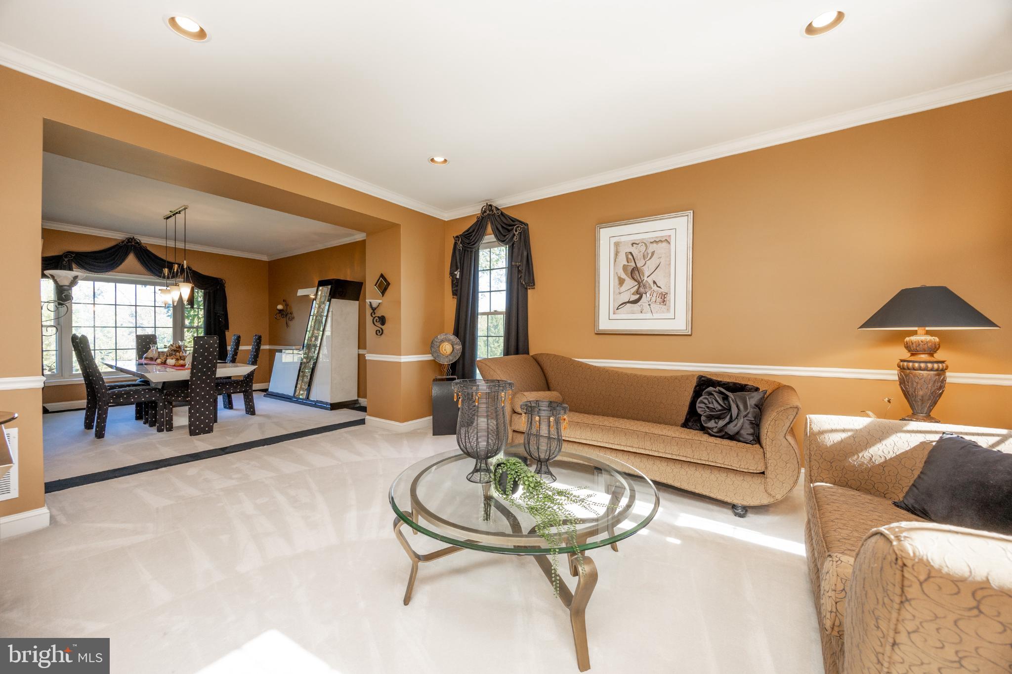 ESTATES AT FARAWAY FARMS - Residential