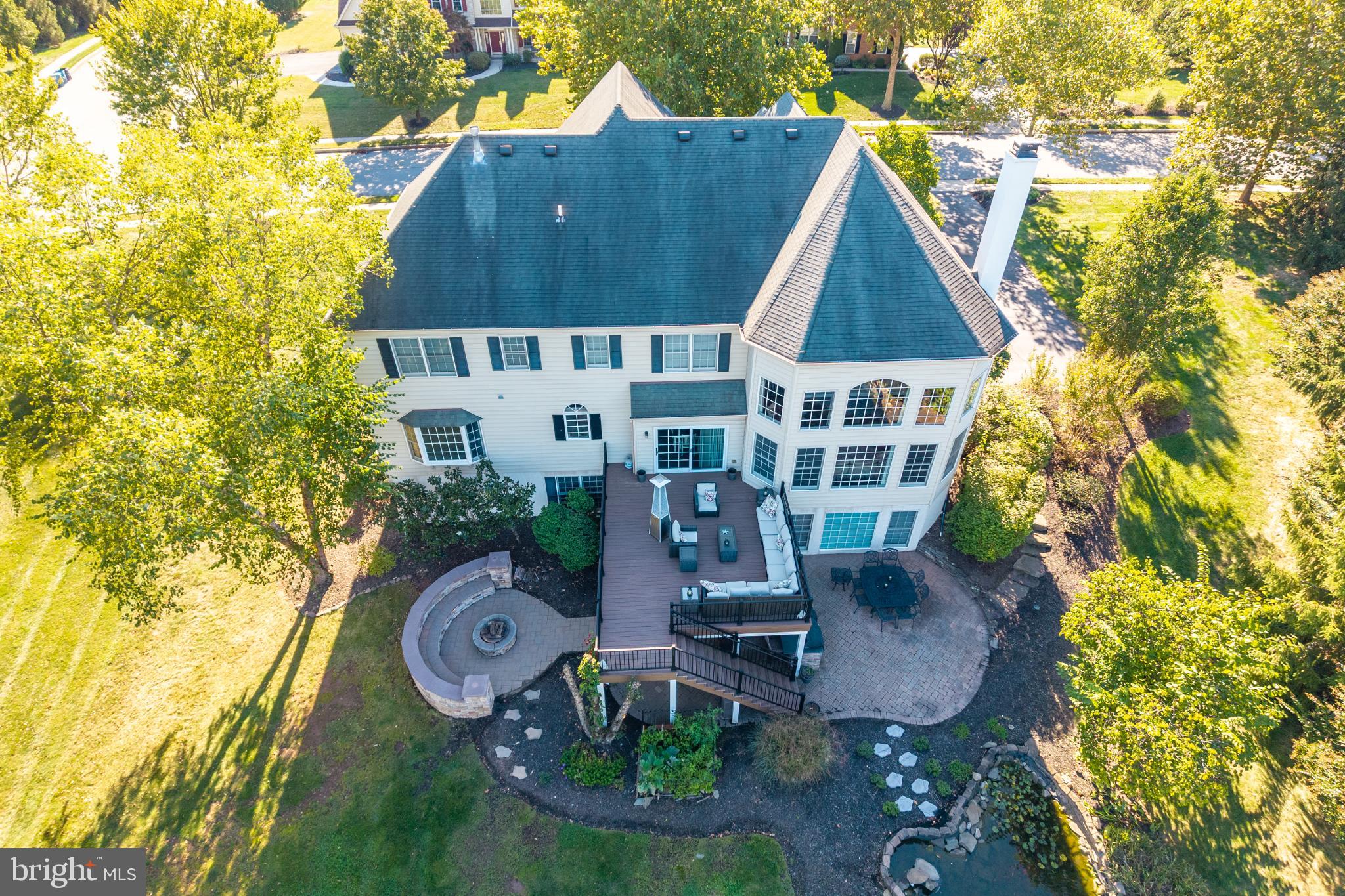 ESTATES AT FARAWAY FARMS - Residential