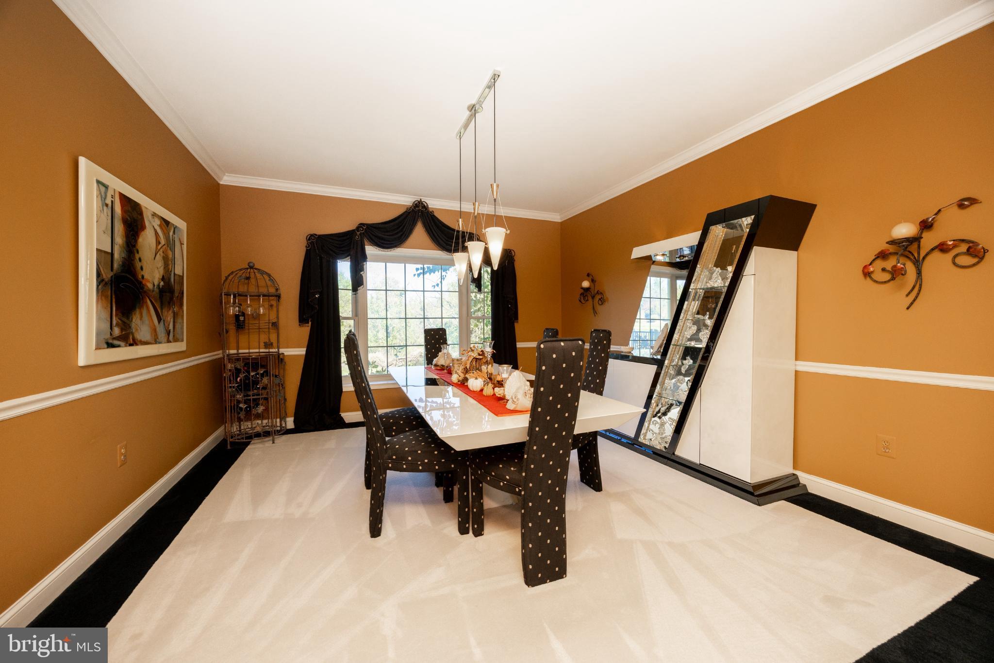 ESTATES AT FARAWAY FARMS - Residential