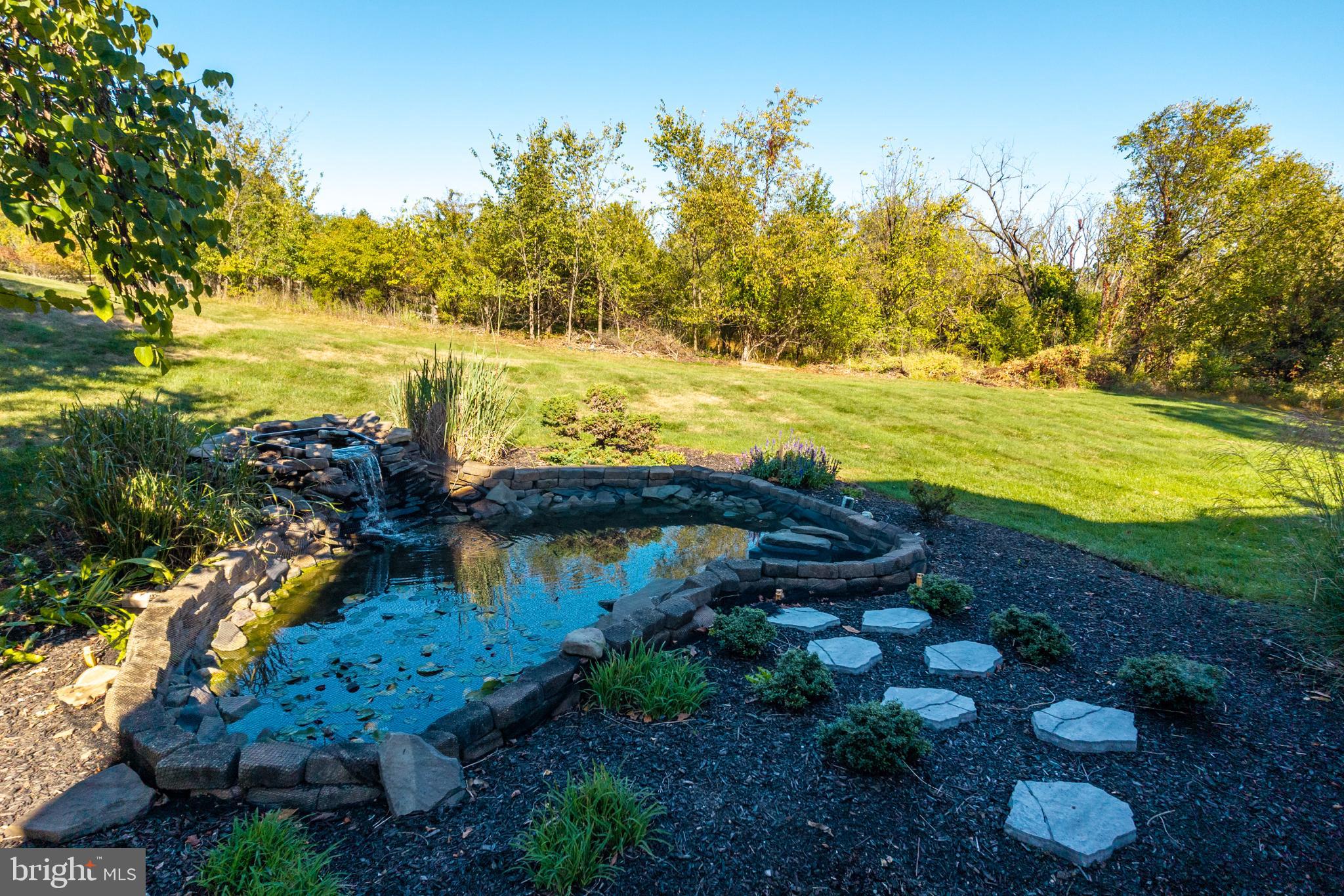 ESTATES AT FARAWAY FARMS - Residential