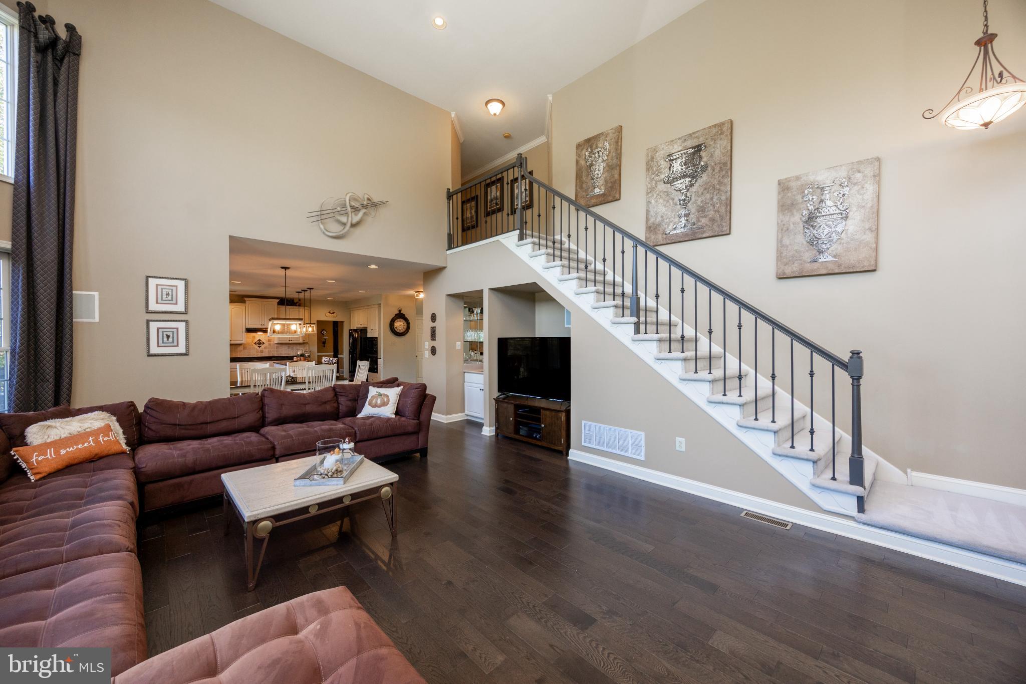 ESTATES AT FARAWAY FARMS - Residential