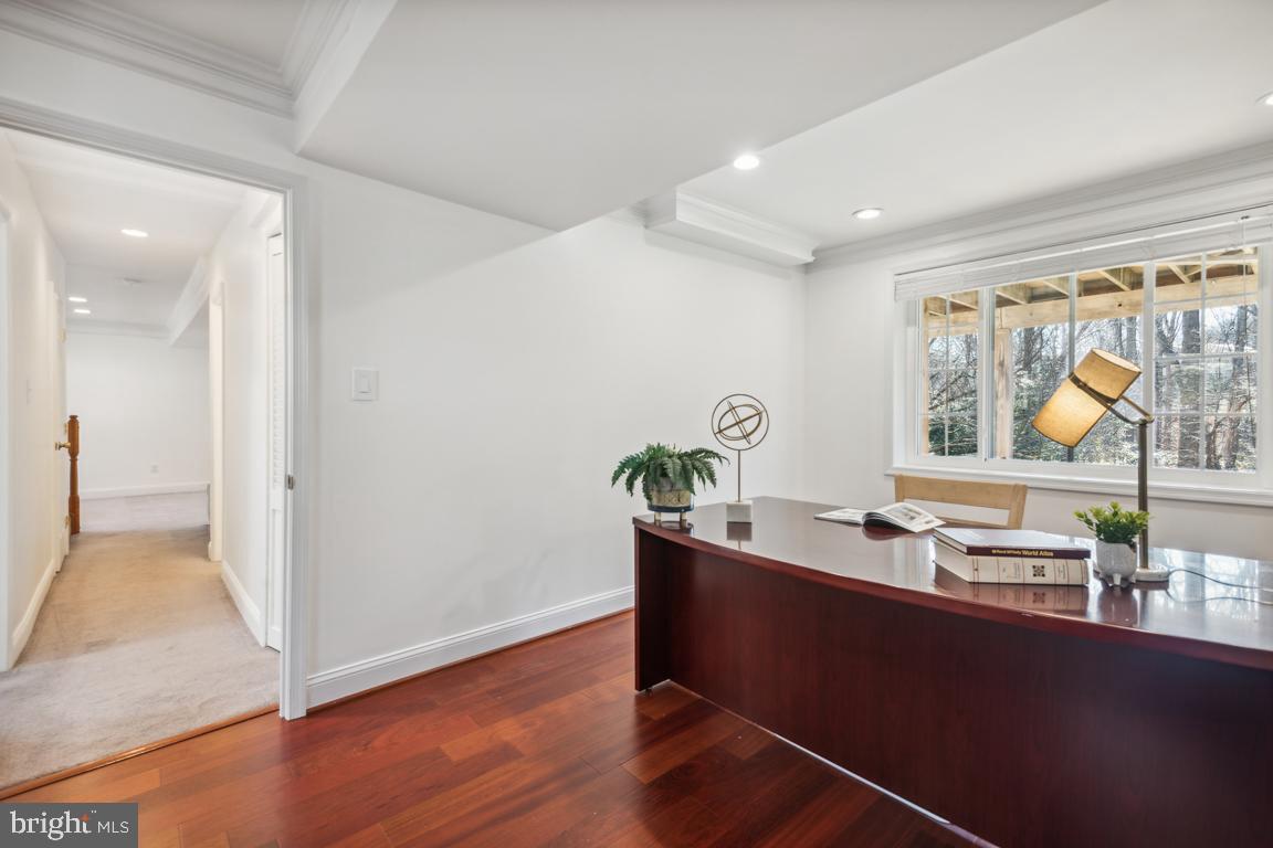 HIDDEN RIDGE - Residential