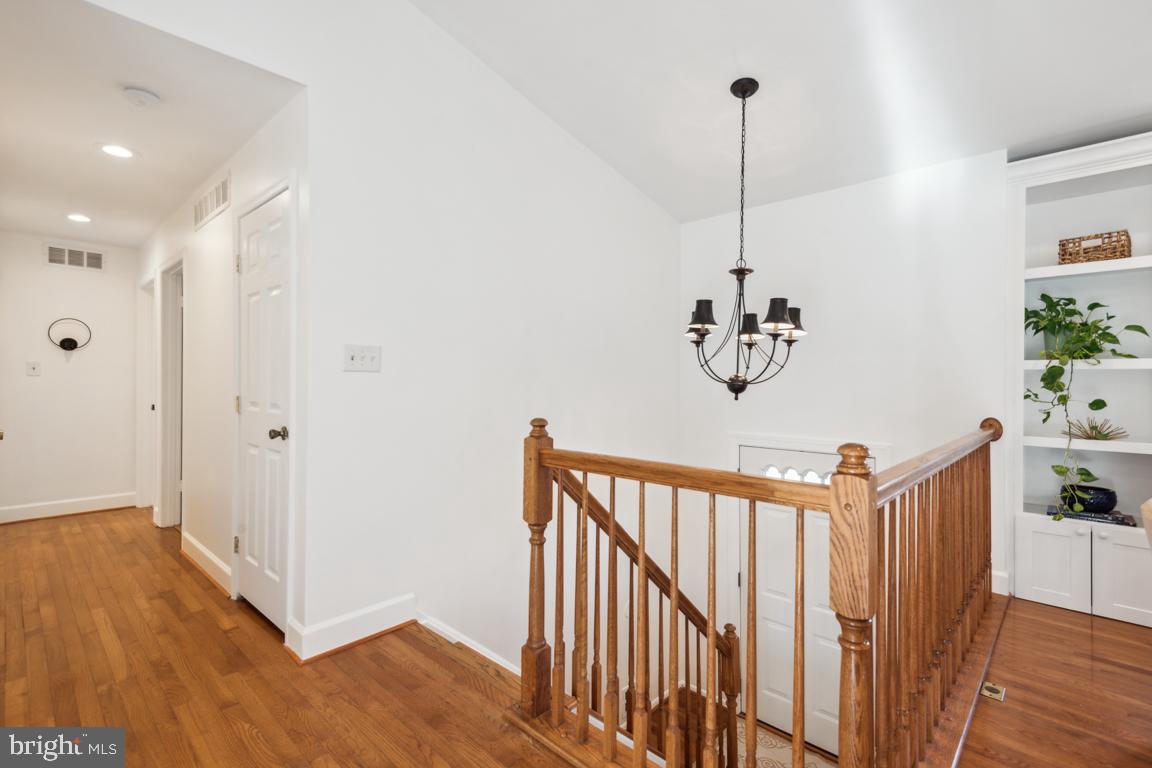 HIDDEN RIDGE - Residential