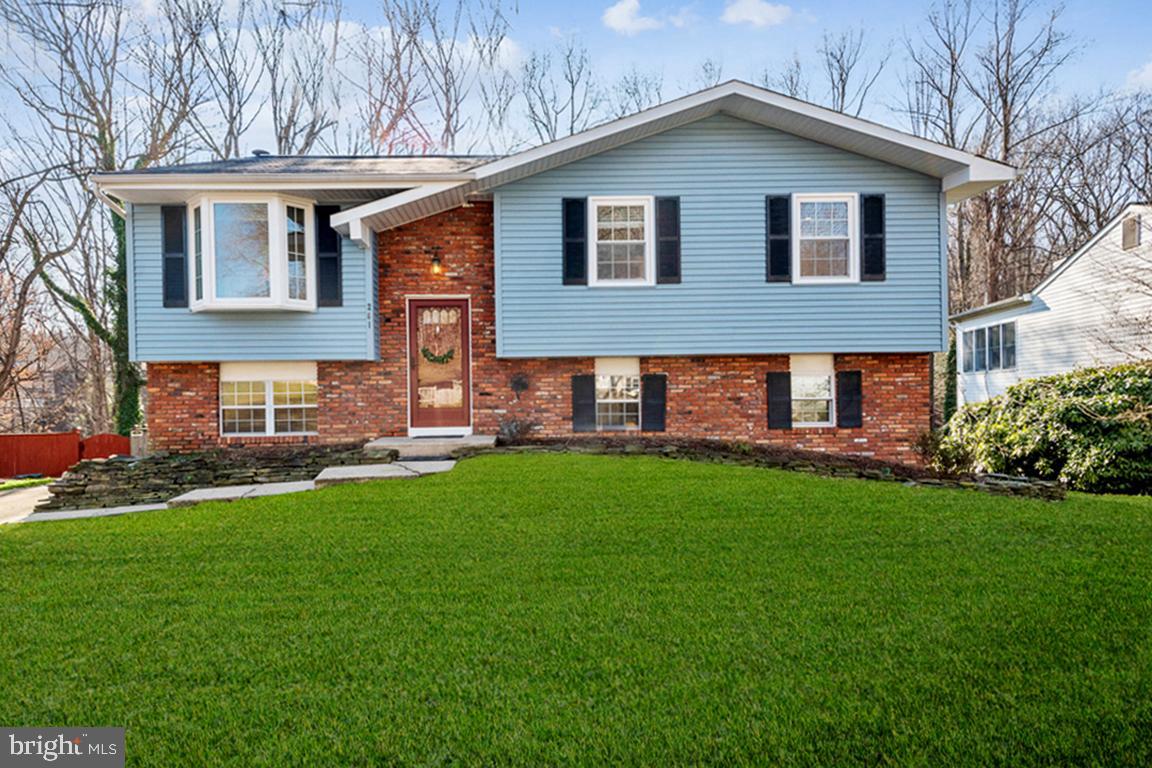 HIDDEN RIDGE - Residential