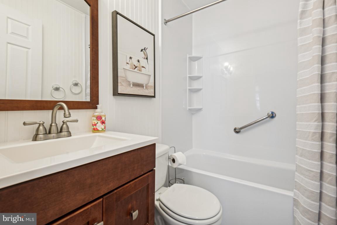 HIDDEN RIDGE - Residential