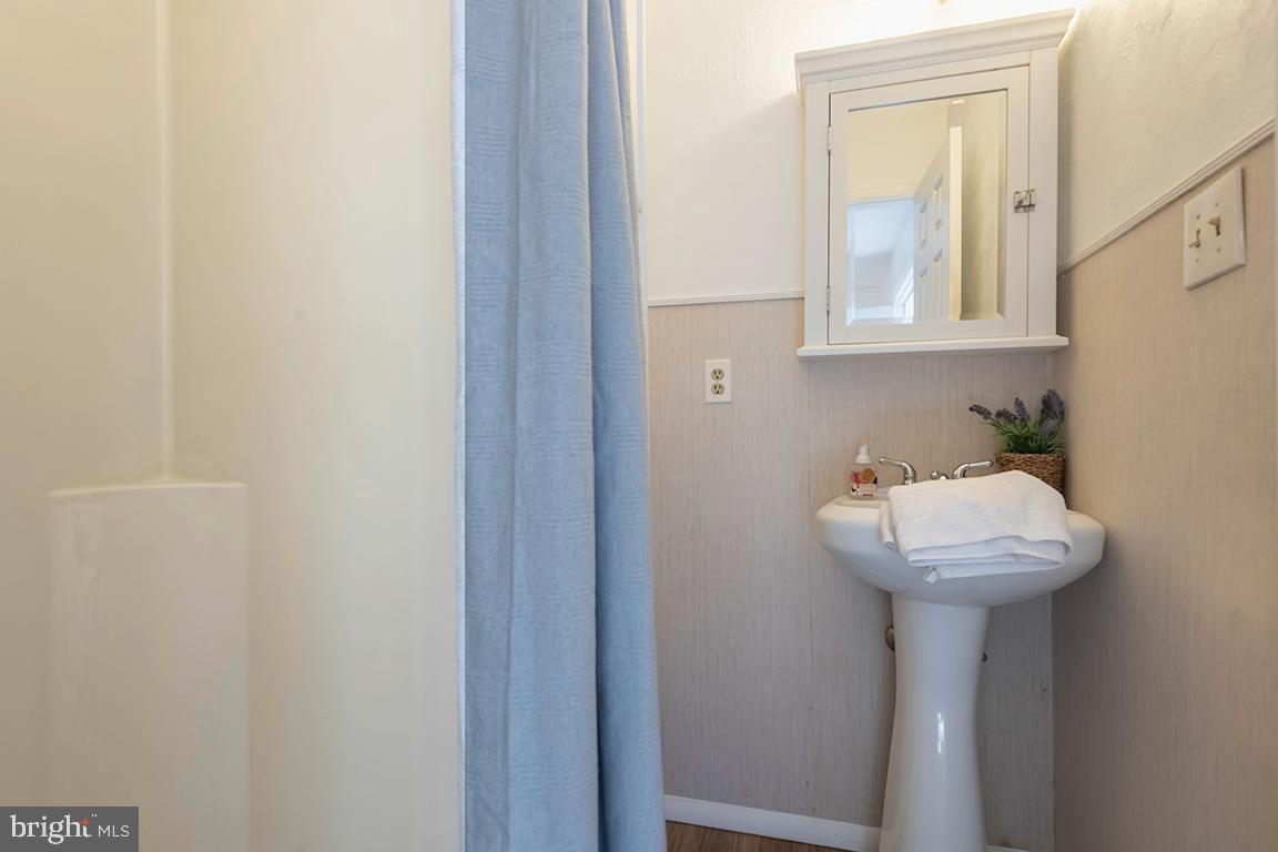 HIDDEN RIDGE - Residential