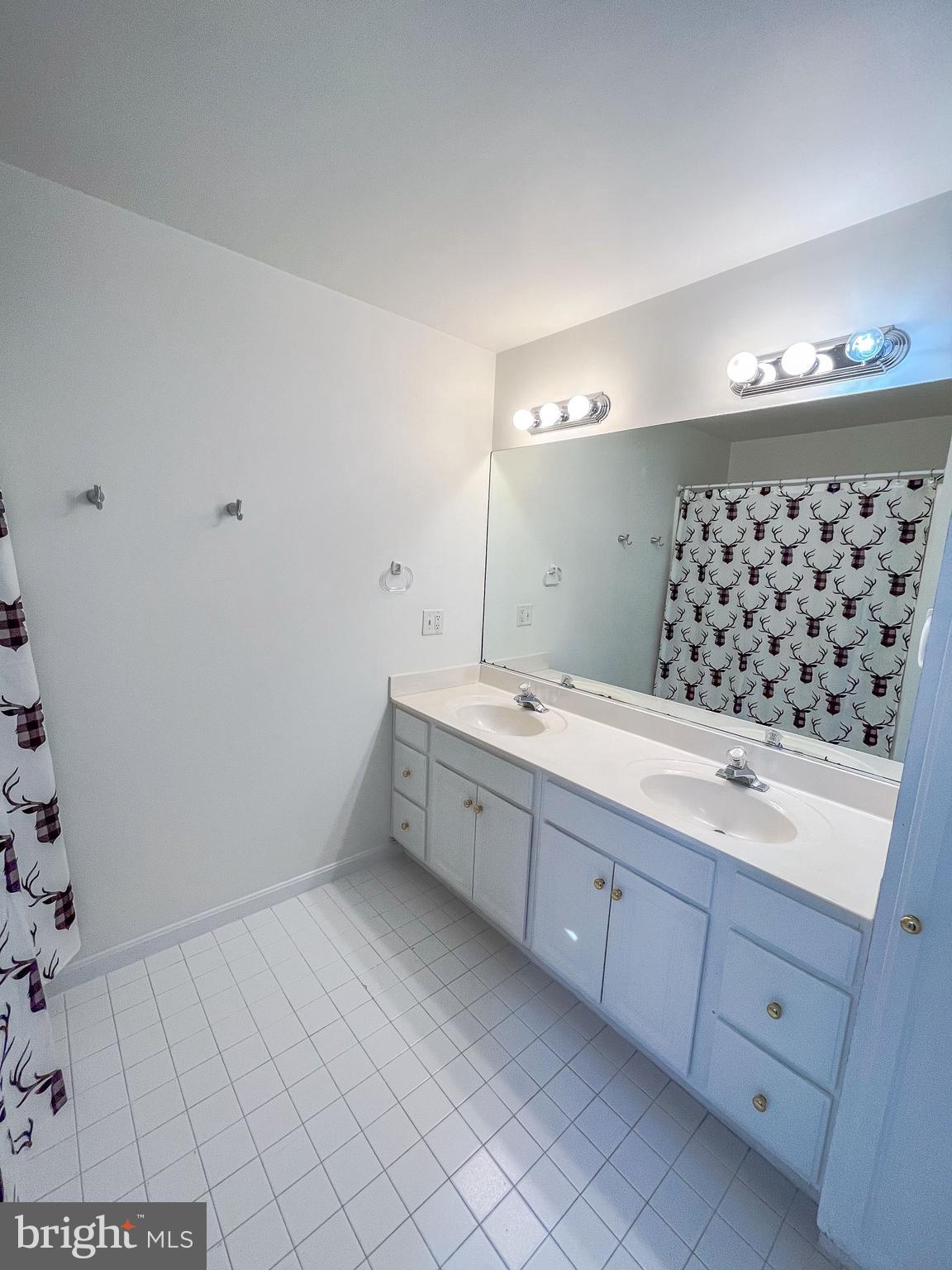 MADISON PARK - Residential