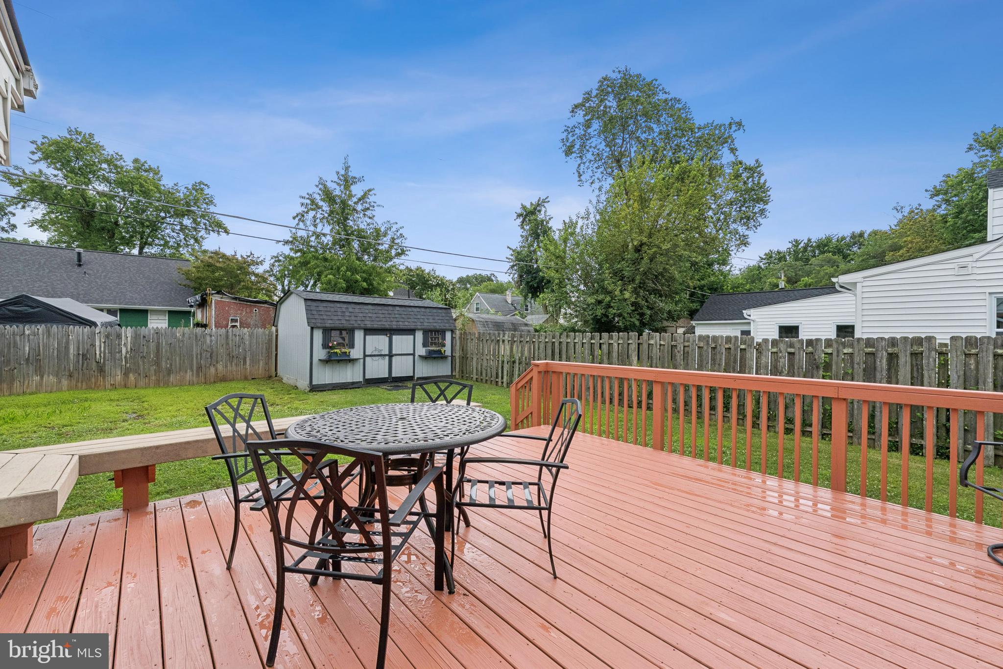 BUCKNELL MANOR - Residential