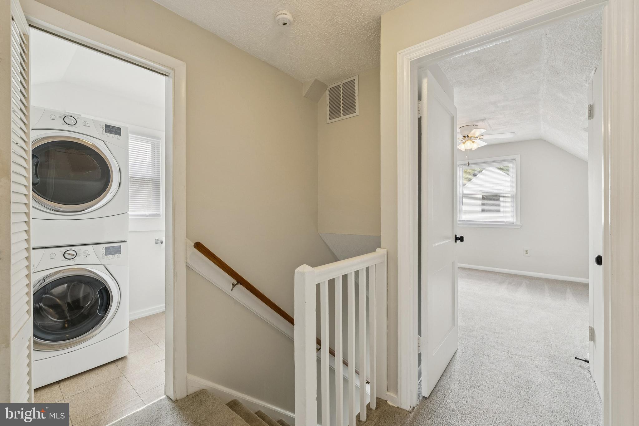 BUCKNELL MANOR - Residential