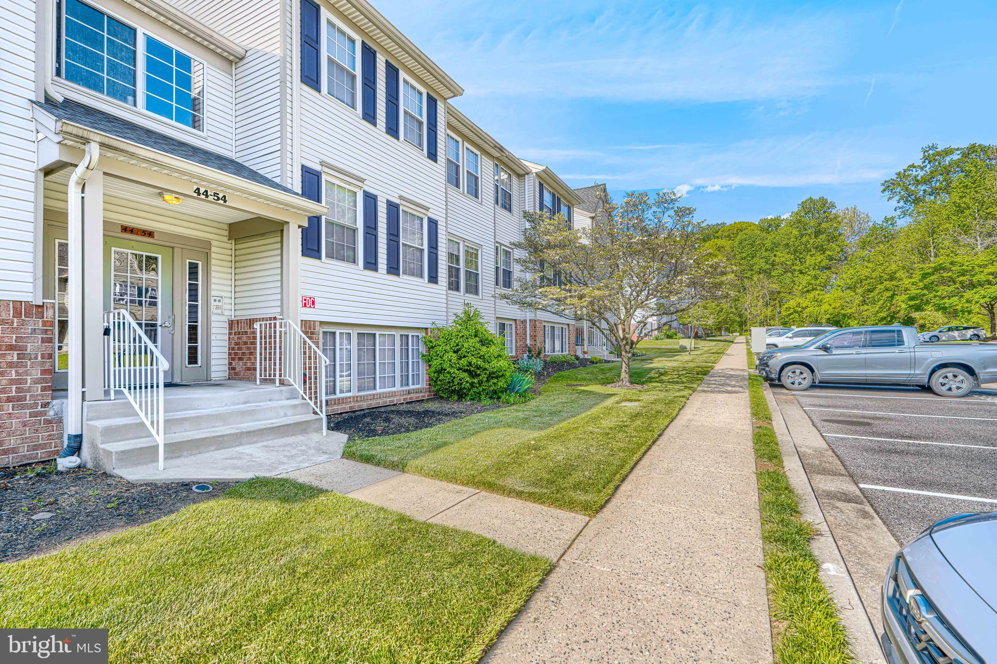RED FOX FARMS - Residential