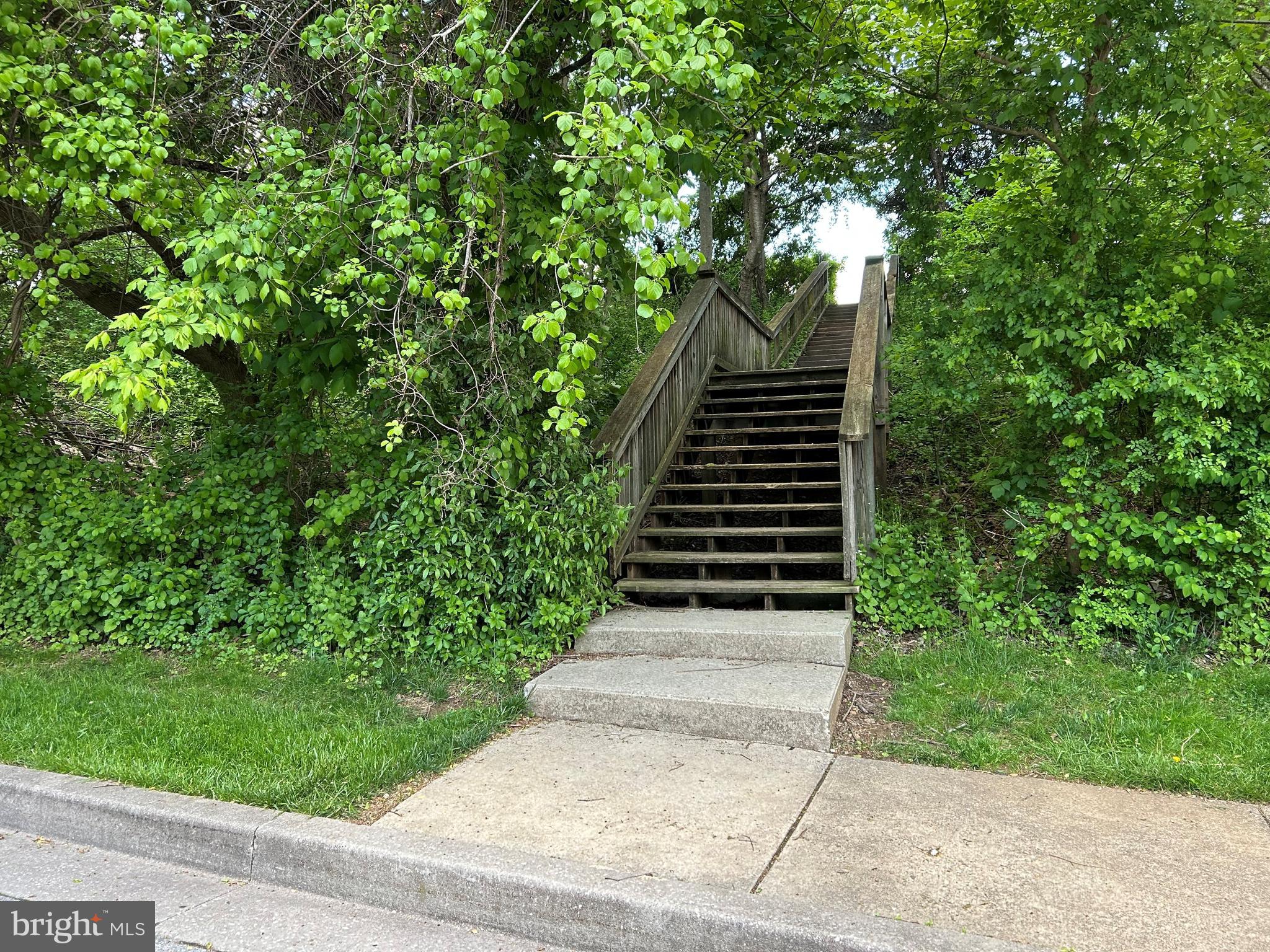 RED FOX FARMS - Residential