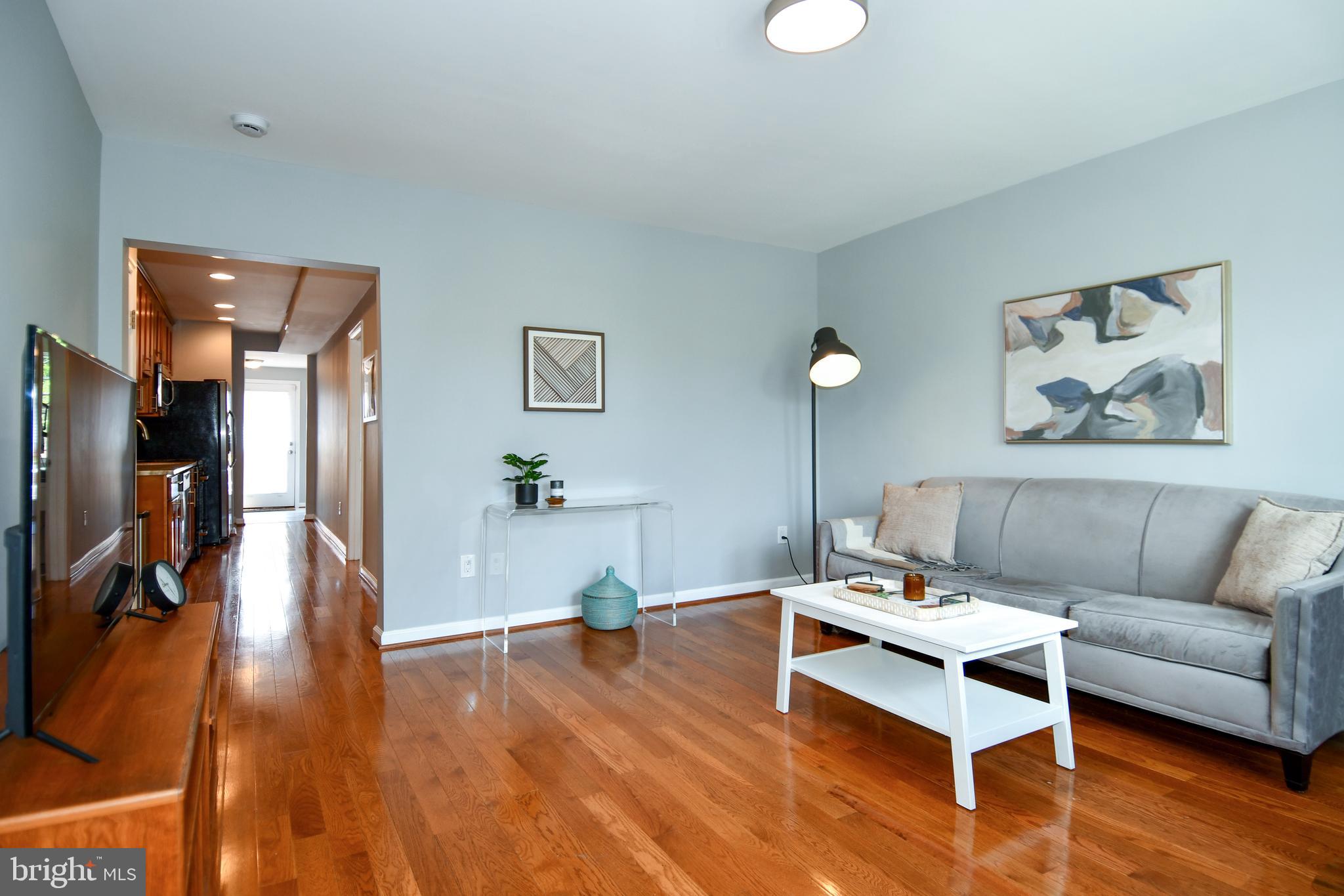 1643 MONTELLO AVENUE NE 4