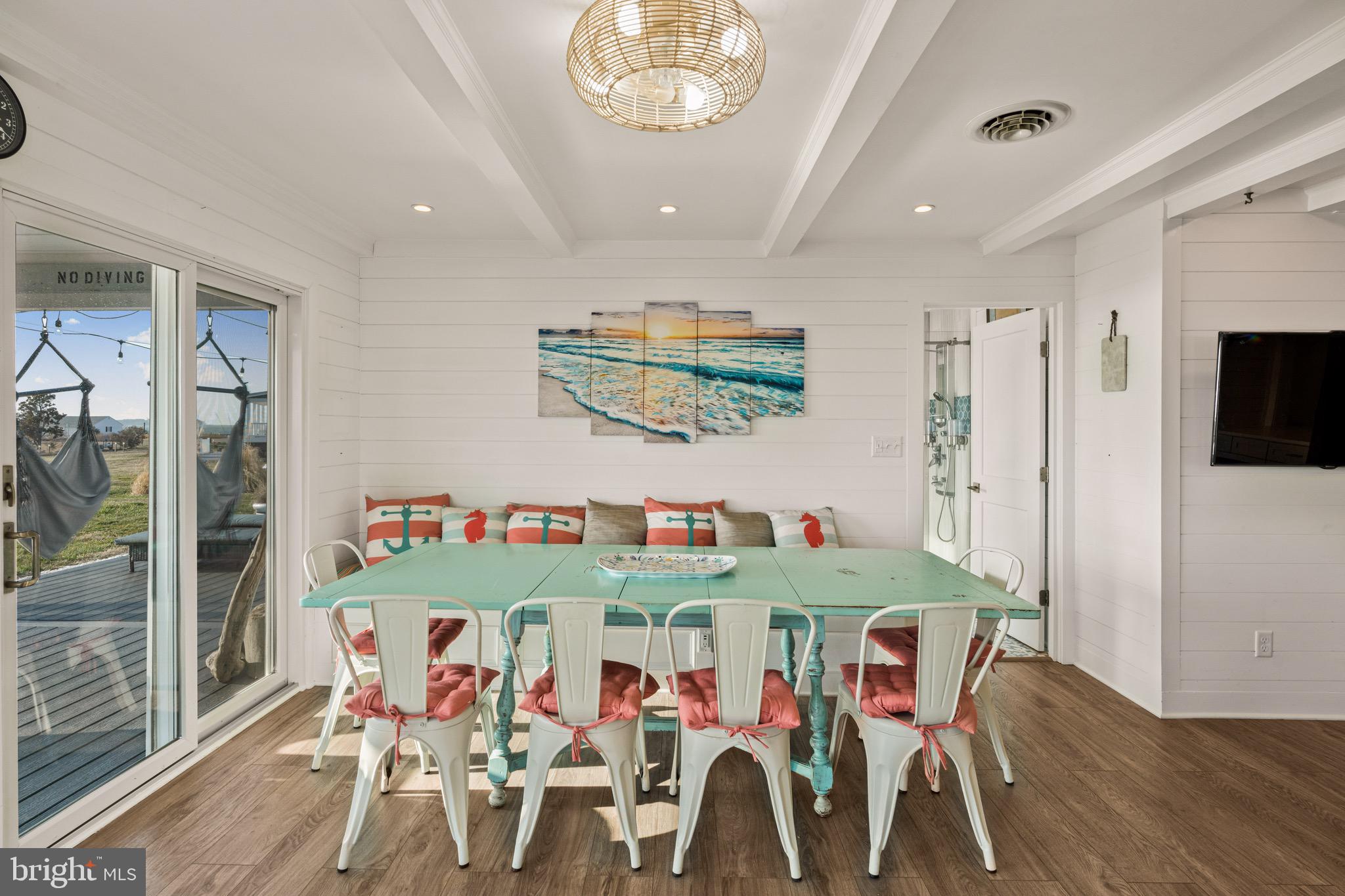 TAR BAY - Residential