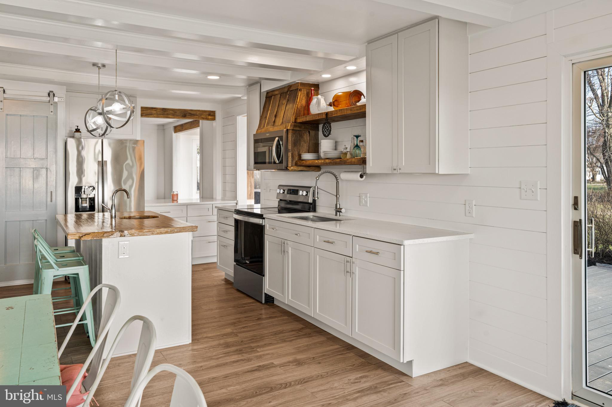 TAR BAY - Residential