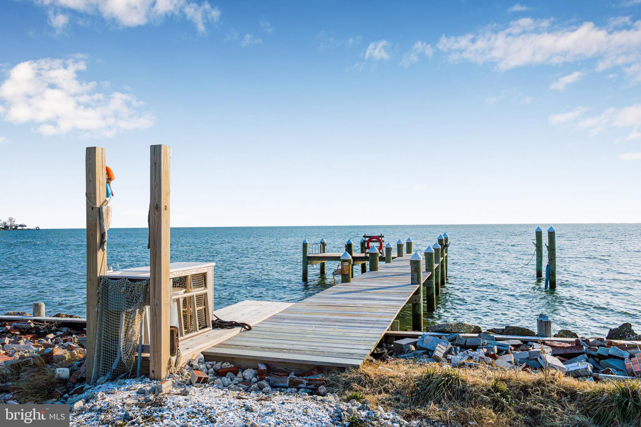 TAR BAY - Residential