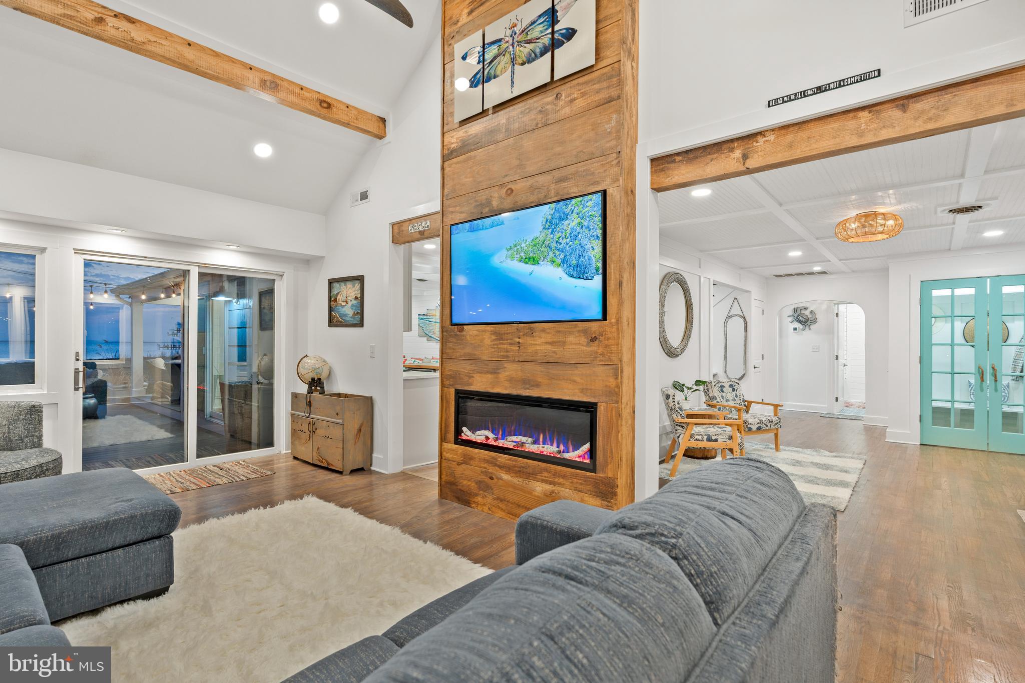 TAR BAY - Residential