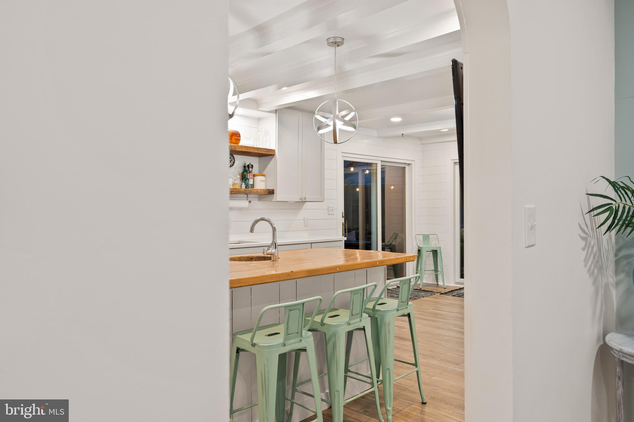 TAR BAY - Residential