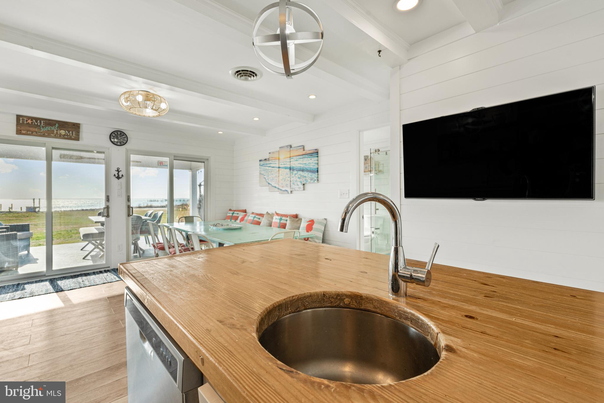 TAR BAY - Residential