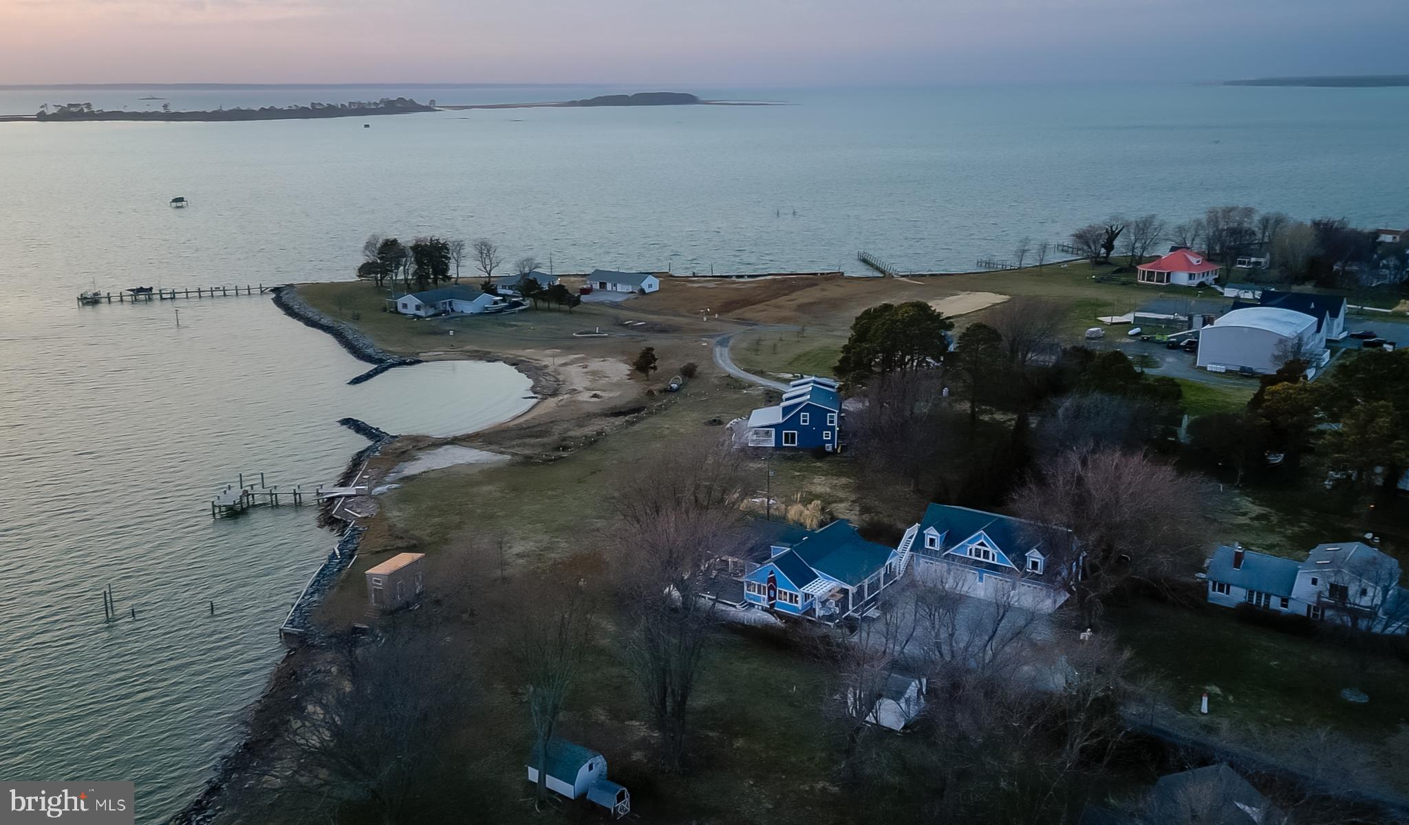 TAR BAY - Residential