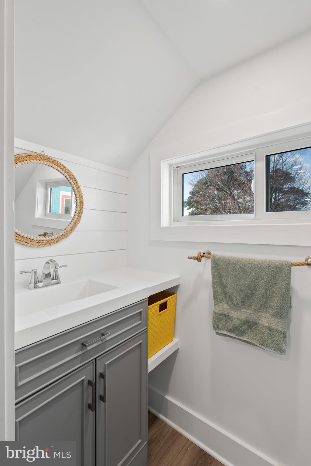 TAR BAY - Residential