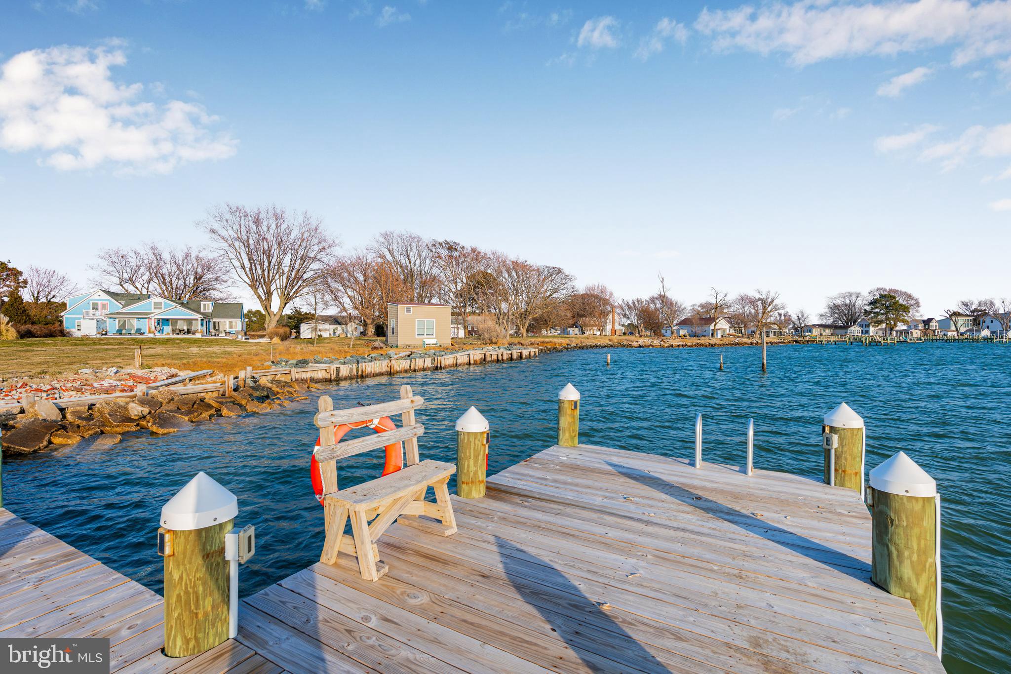 TAR BAY - Residential